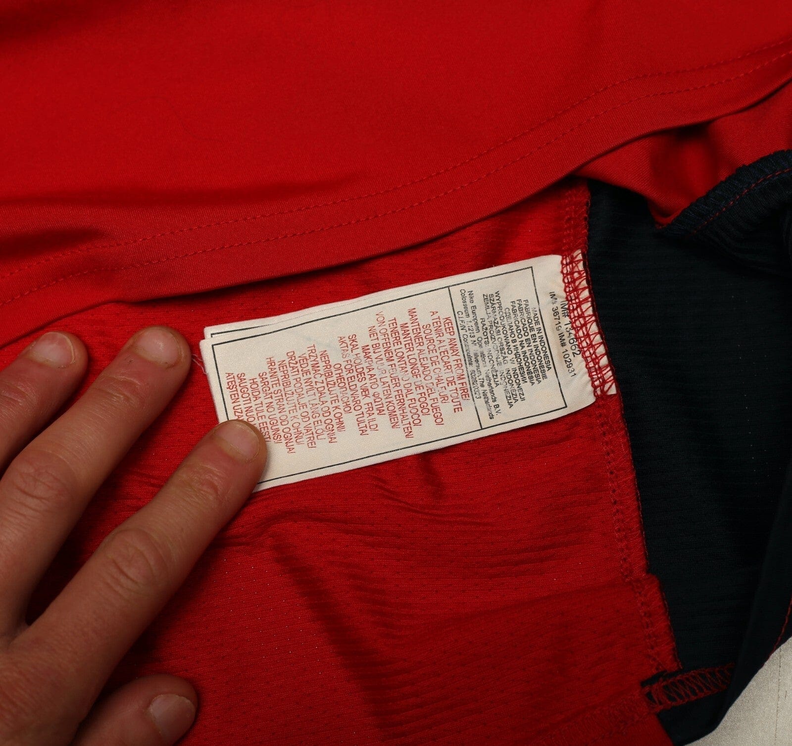 2004/05 ARSENAL Vintage Nike Football Training Shirt Top (L)