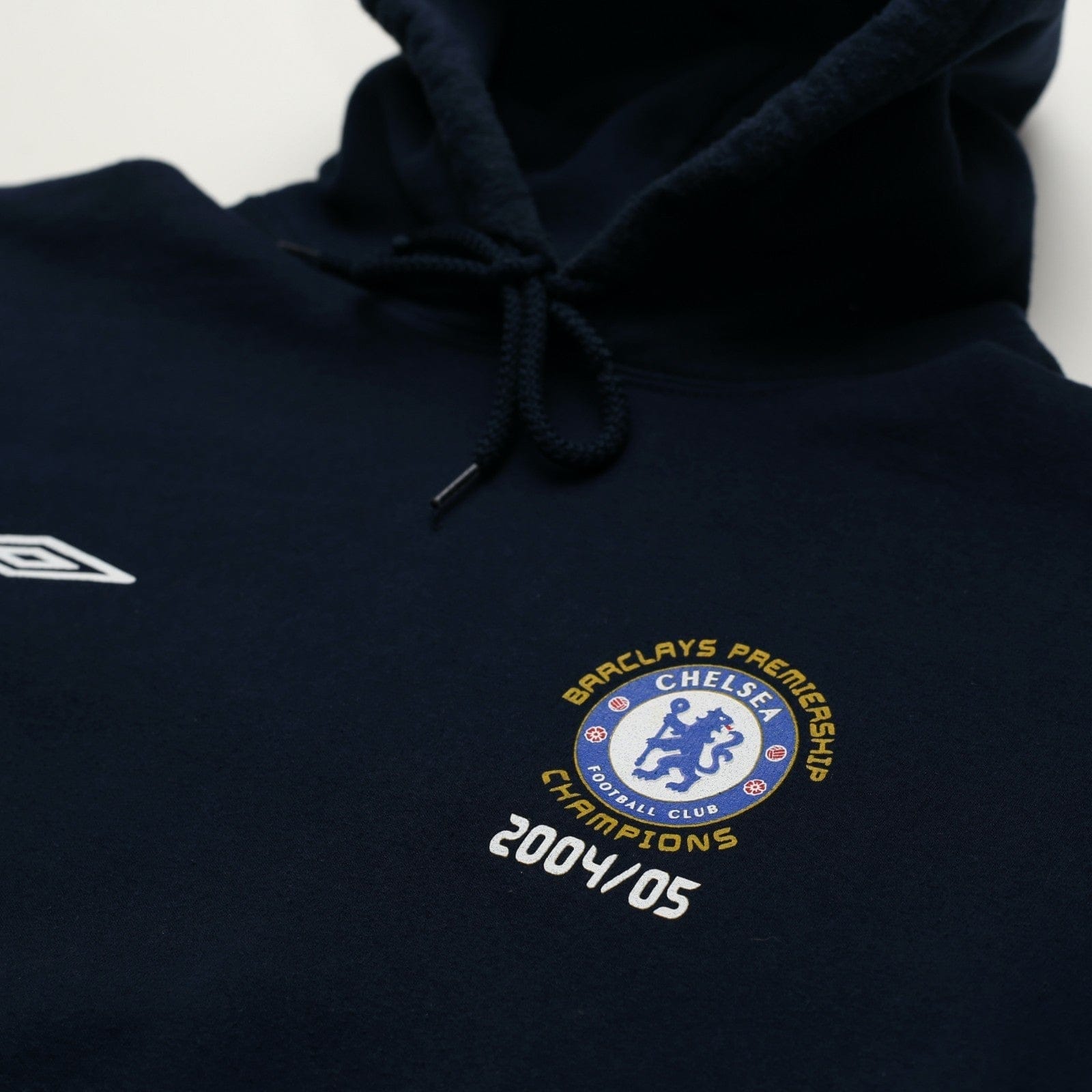 2004/05 Chelsea Vintage Umbro Premier League Champions Football Hoodie (XL)