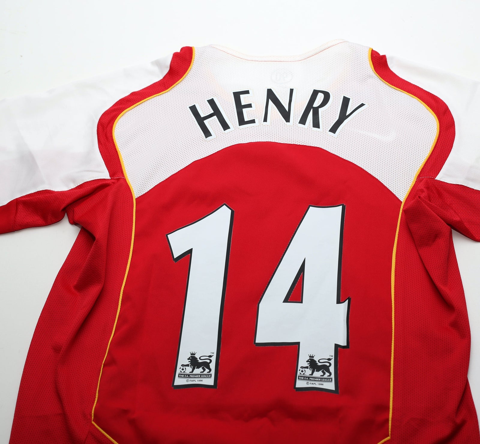 2004/05 HENRY #14 Arsenal Vintage Nike Home Football Shirt Jersey (S)