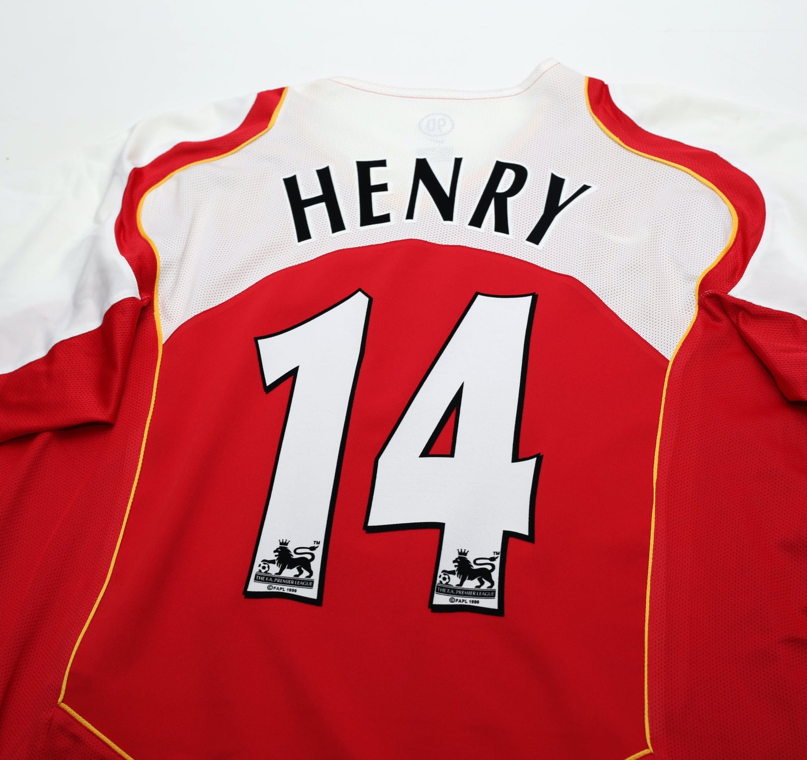 2004/05 HENRY #14 Arsenal Vintage Nike Home Football Shirt (XL)