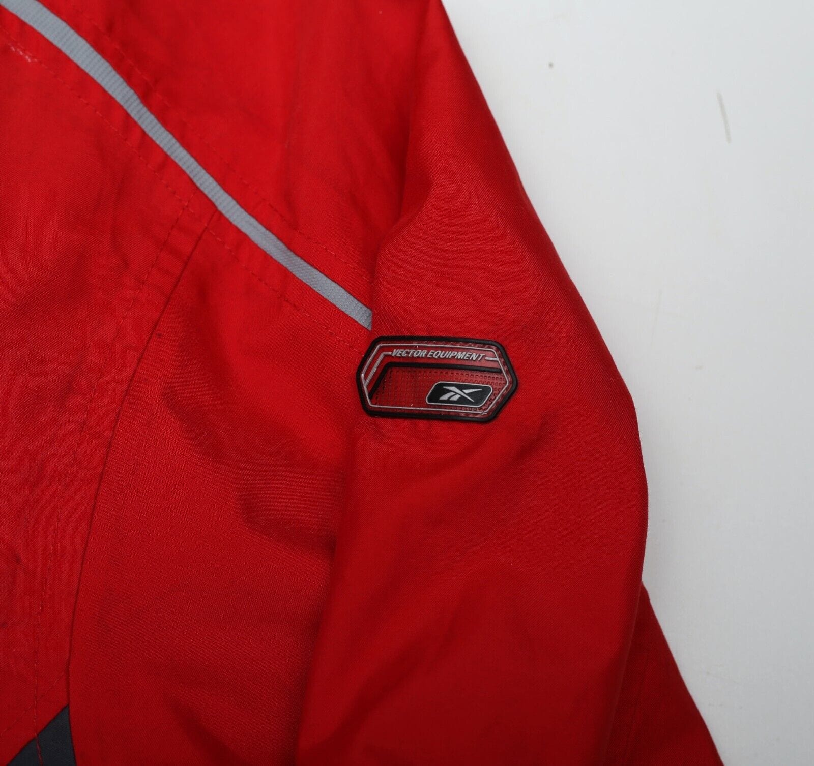 2004/05 LIVERPOOL Vintage Reebok Football Training Top Jacket (M)