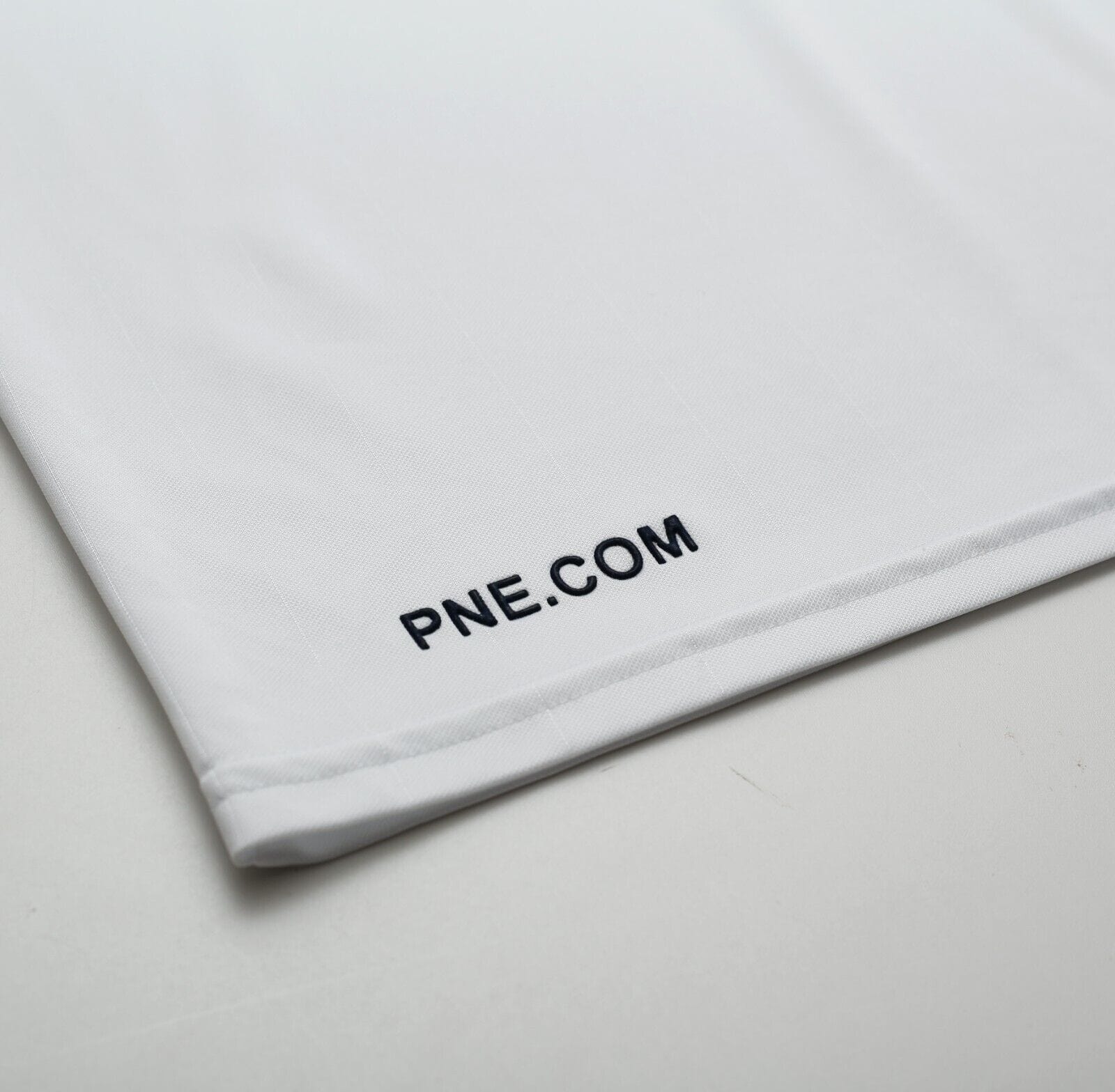 2004/05 PRESTON NORTH END Vintage Admiral Home Football Shirt (M)