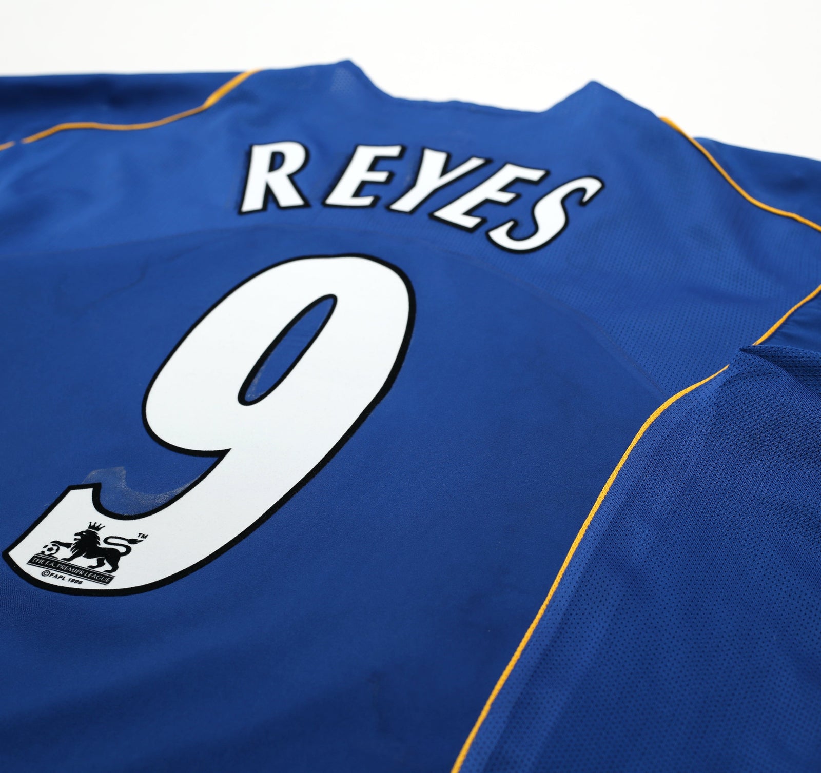 2004/05 REYES #9 Arsenal Vintage Nike Long Sleeve Away Football Shirt (XL)
