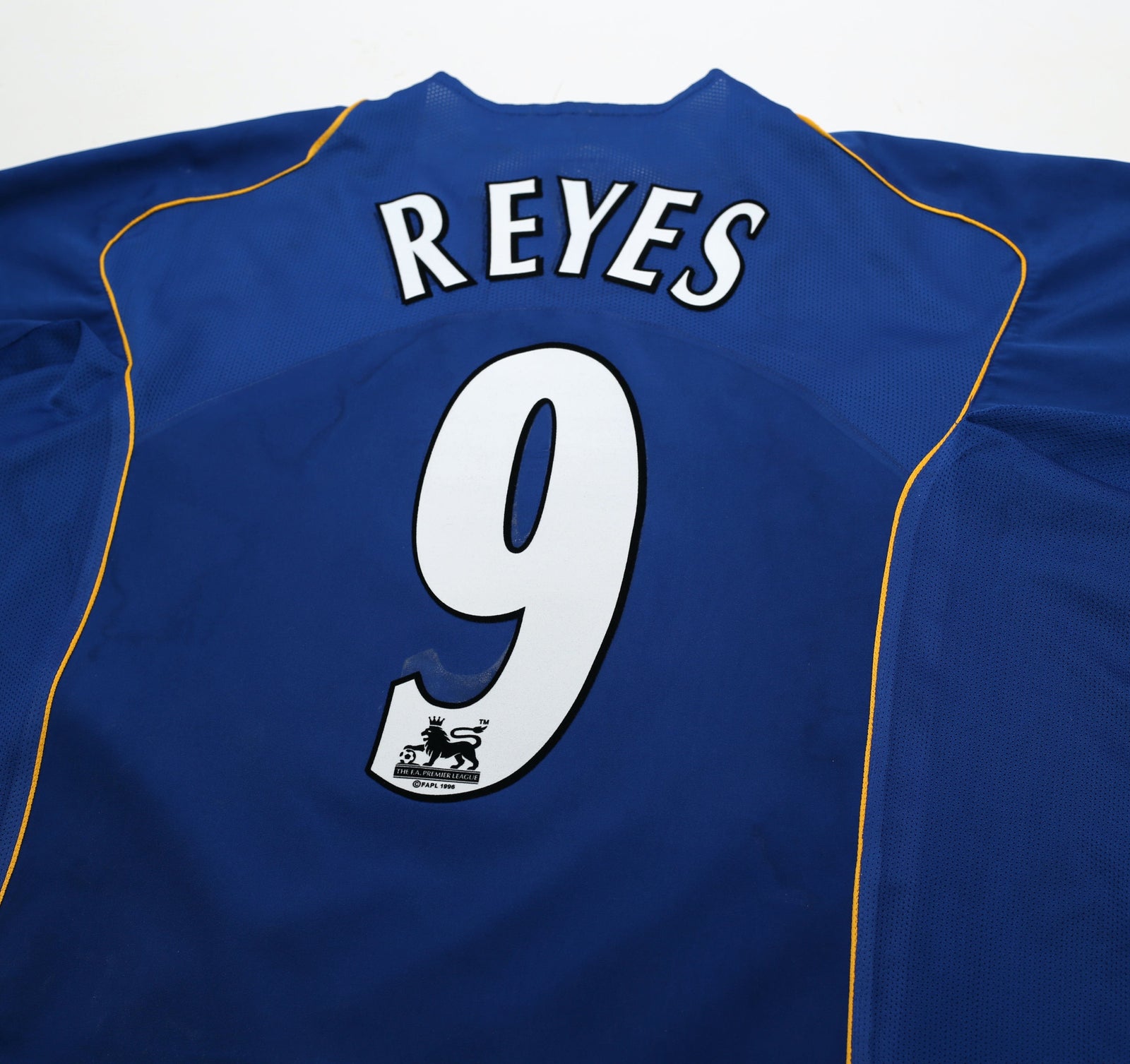 2004/05 REYES #9 Arsenal Vintage Nike Long Sleeve Away Football Shirt (XL)