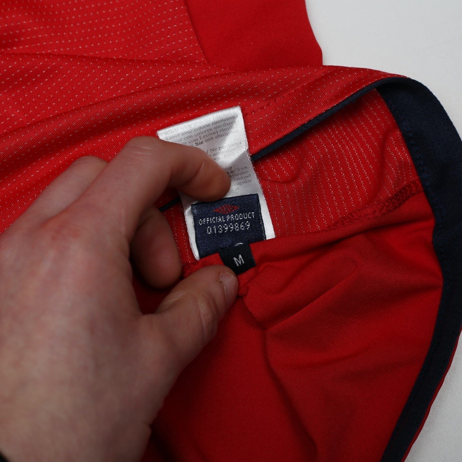 2004/06 Gerrard #4 England Vintage Umbro Away Football Shirt (M) EURO 2004