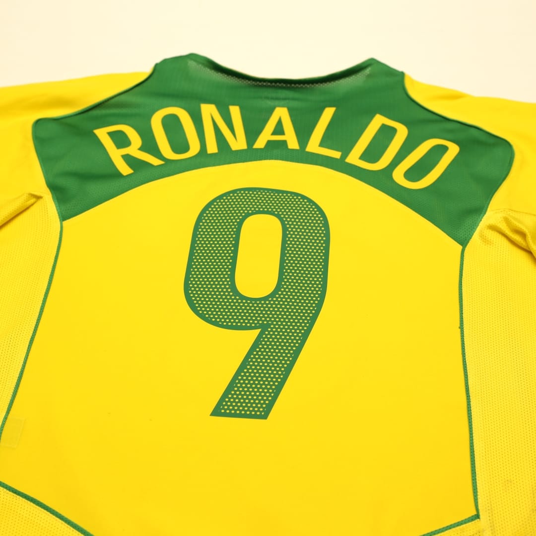 2004/06 Ronaldo #9 Brazil Vintage Nike Home Football Shirt (L) Total 90