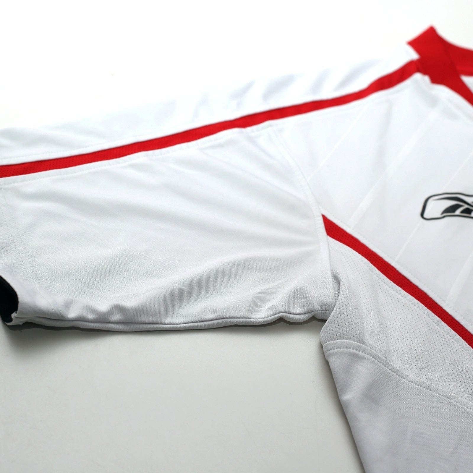 2005/06 Alonso #14 Vintage Liverpool Reebok Away Football Shirt (M)