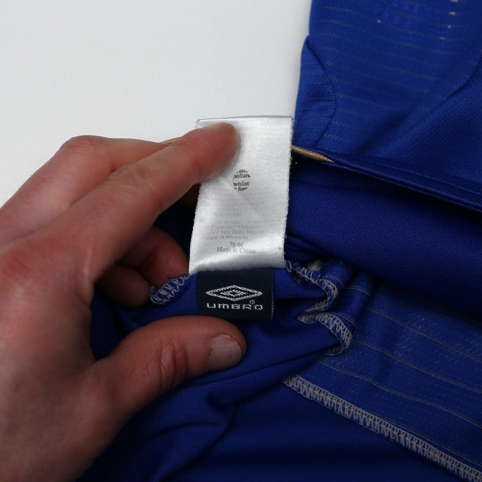 2005/06 Drogba #15 Chelsea Vintage Umbro Centenary UCL Home Football Shirt (M)