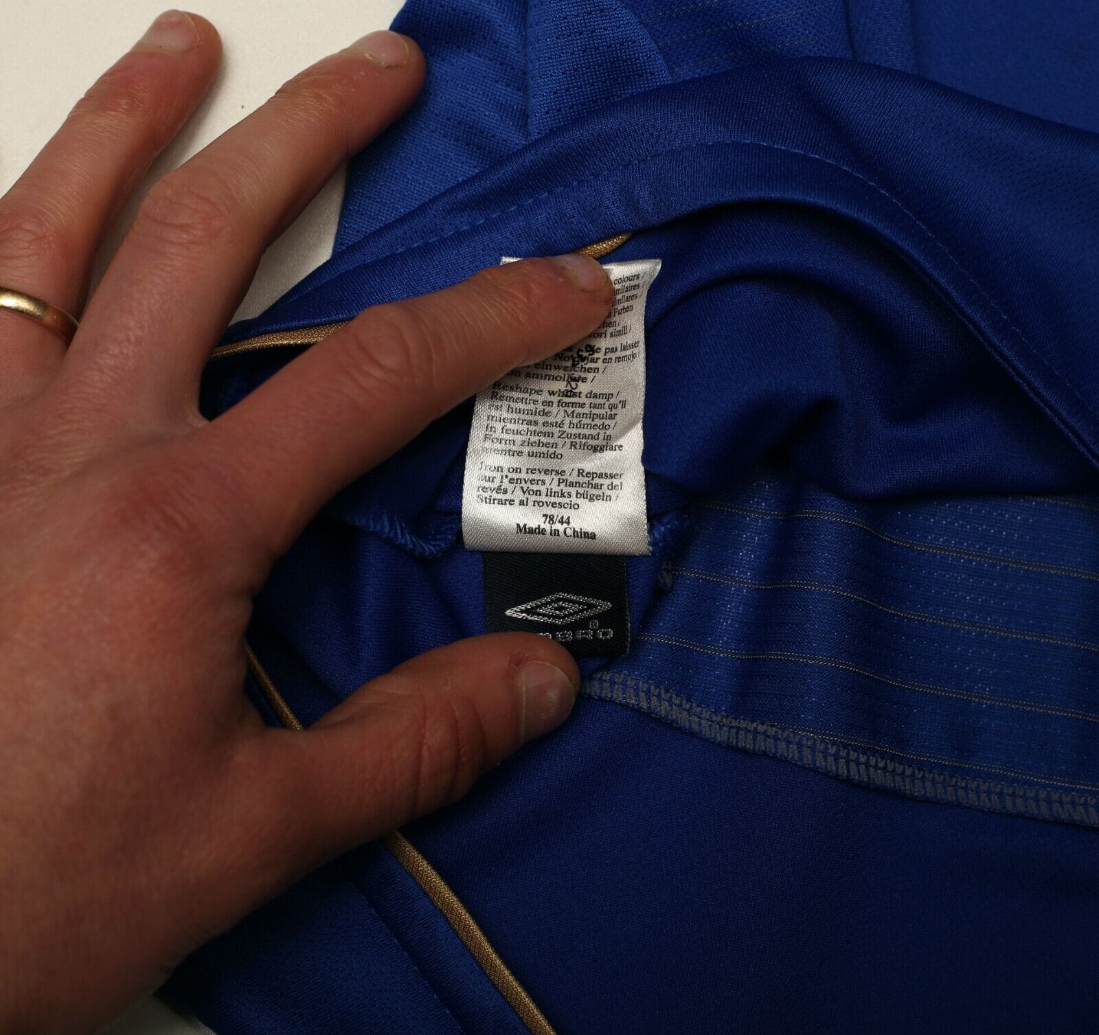 2005/06 DROGBA #15 Chelsea Vintage Umbro UCL Home Football Shirt (S)