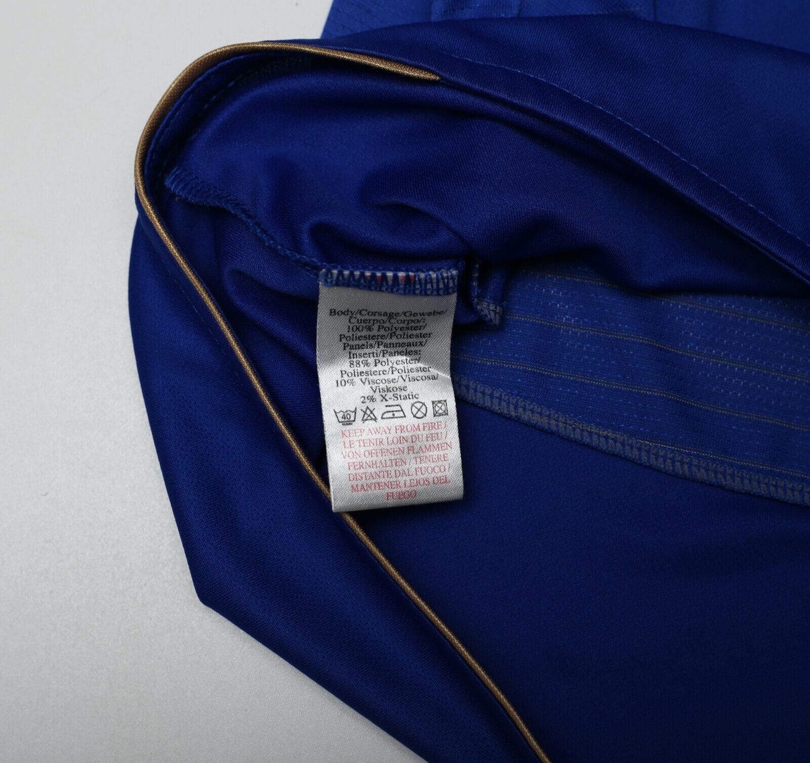 2005/06 DROGBA #15 Chelsea Vintage Umbro UCL Home Football Shirt (S)