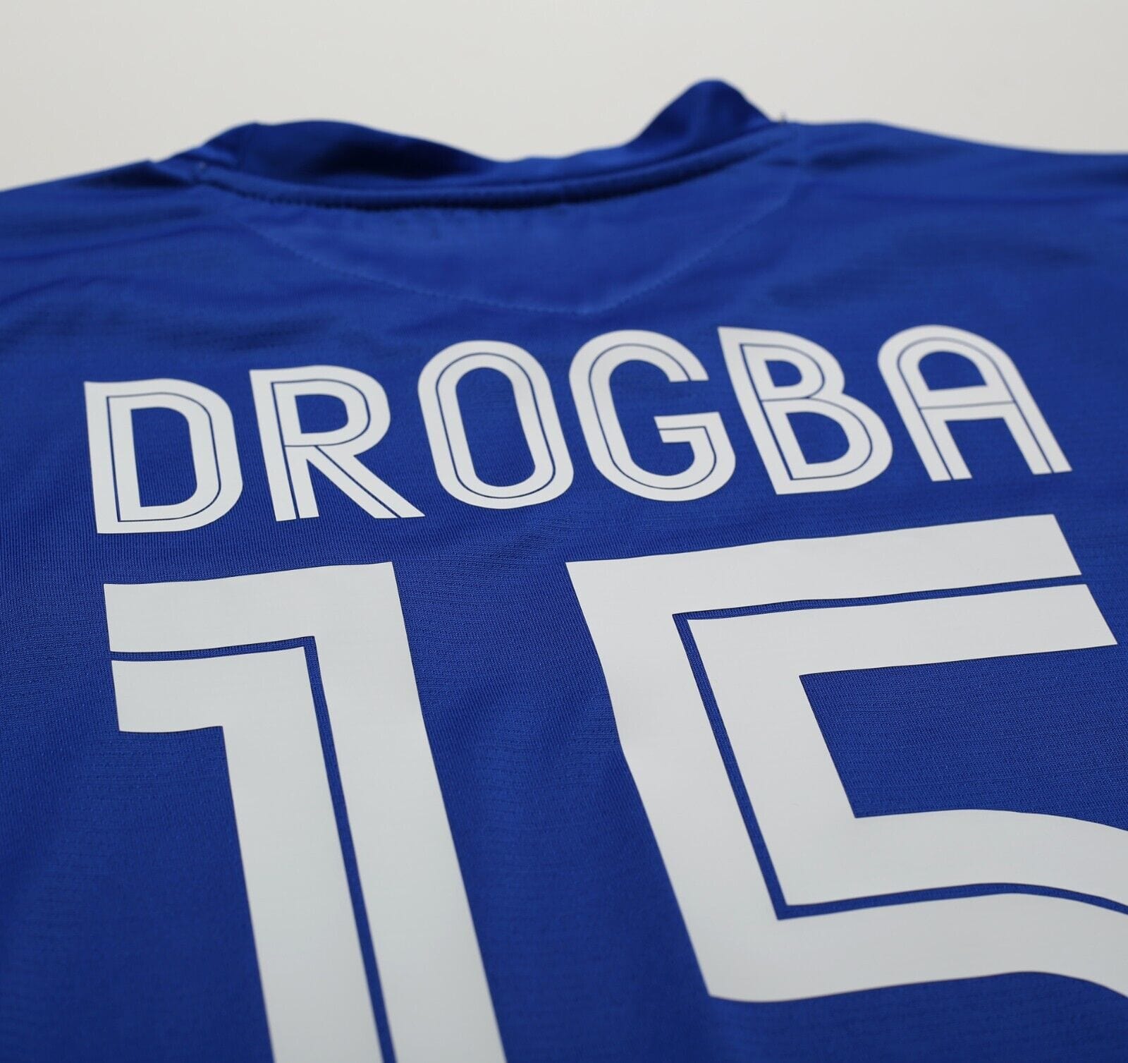 2005/06 DROGBA #15 Chelsea Vintage Umbro UCL Home Football Shirt (S)
