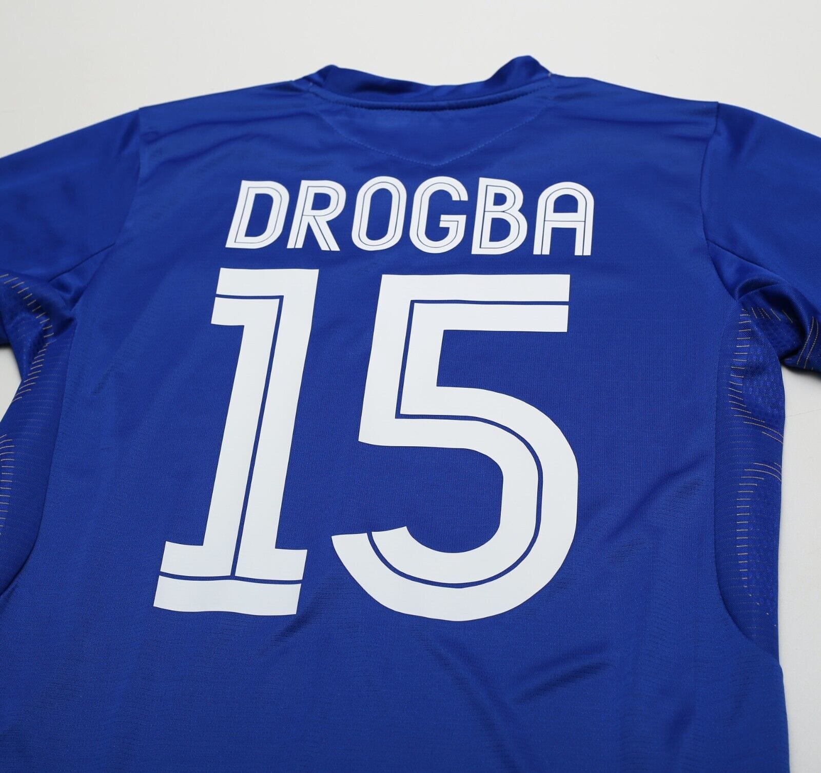 2005/06 DROGBA #15 Chelsea Vintage Umbro UCL Home Football Shirt (S)