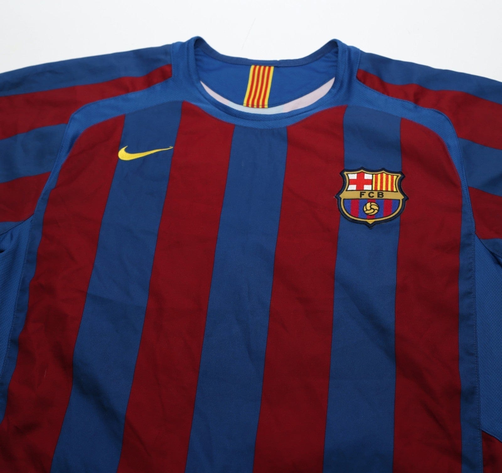 2005/06 ETO'O #9 Barcelona Vintage Nike Home Football Shirt (M) SIGNED