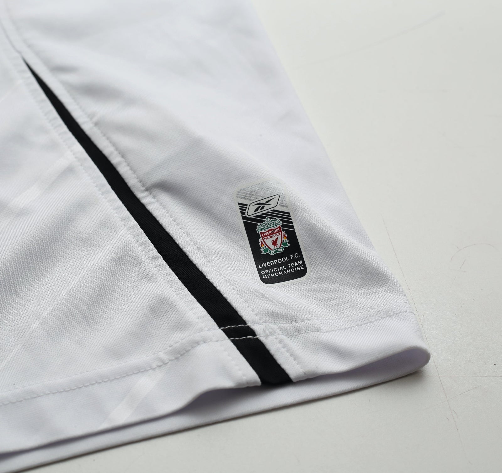 2005/06 GERRARD #8 Liverpool Vintage Reebok Away LS Football Shirt (S)