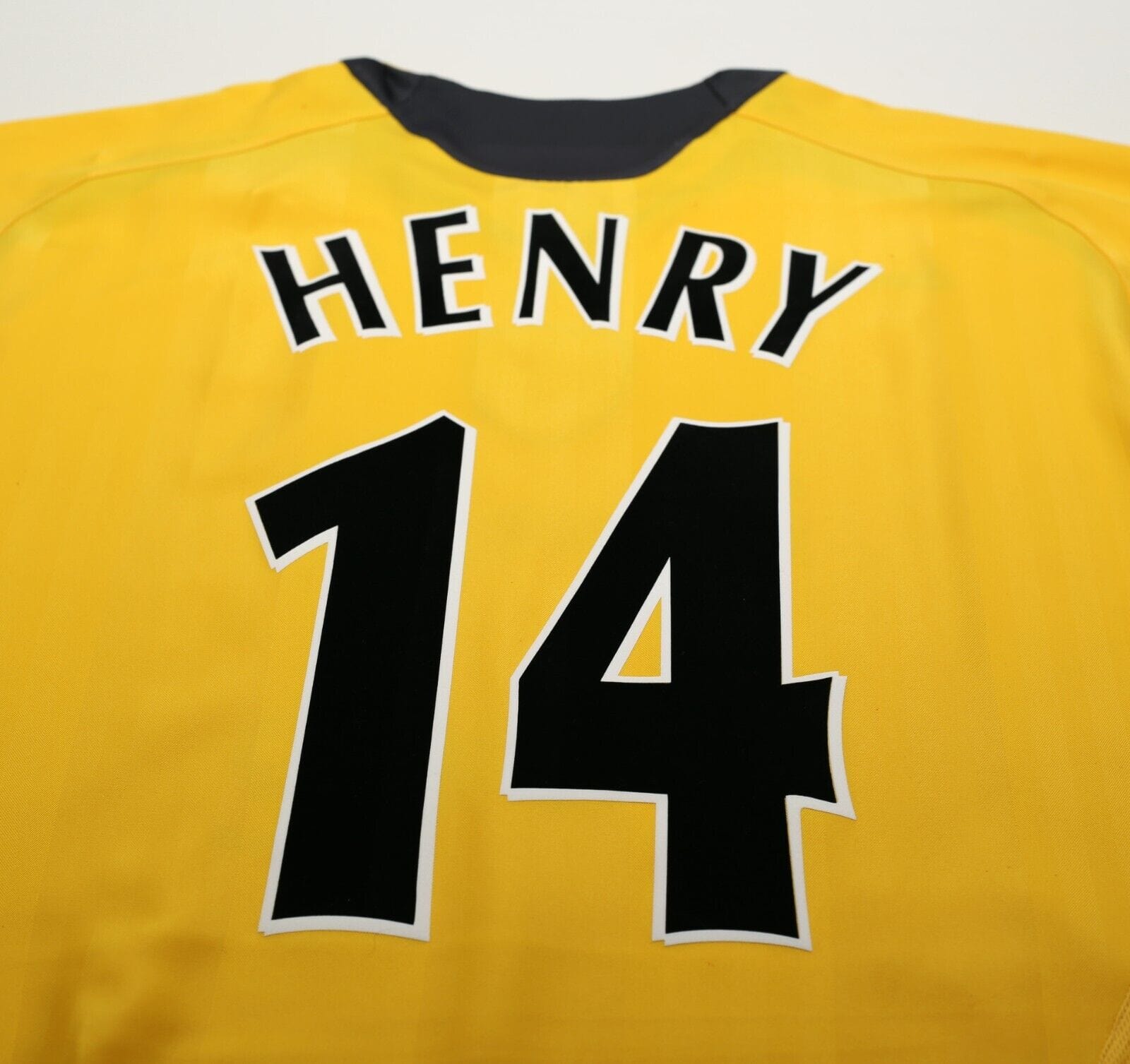 2005/06 HENRY #14 Arsenal Vintage Nike European Away Football Shirt (XL)