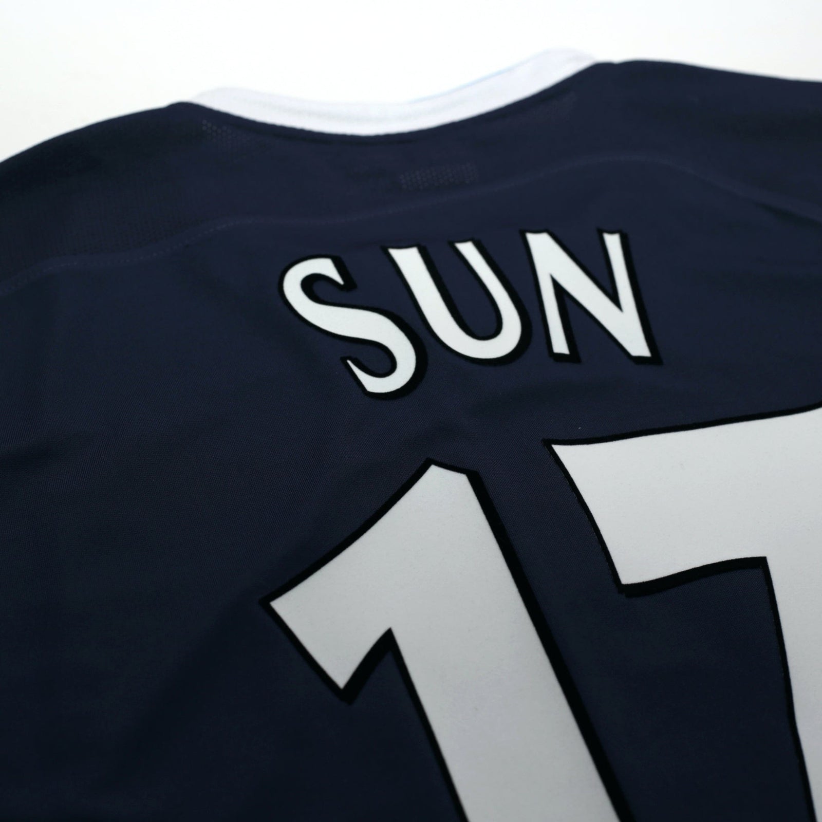 2005/06 Sun Ji Hai #17 Manchester City Vintage Reebok Away LS Football Shirt (M)