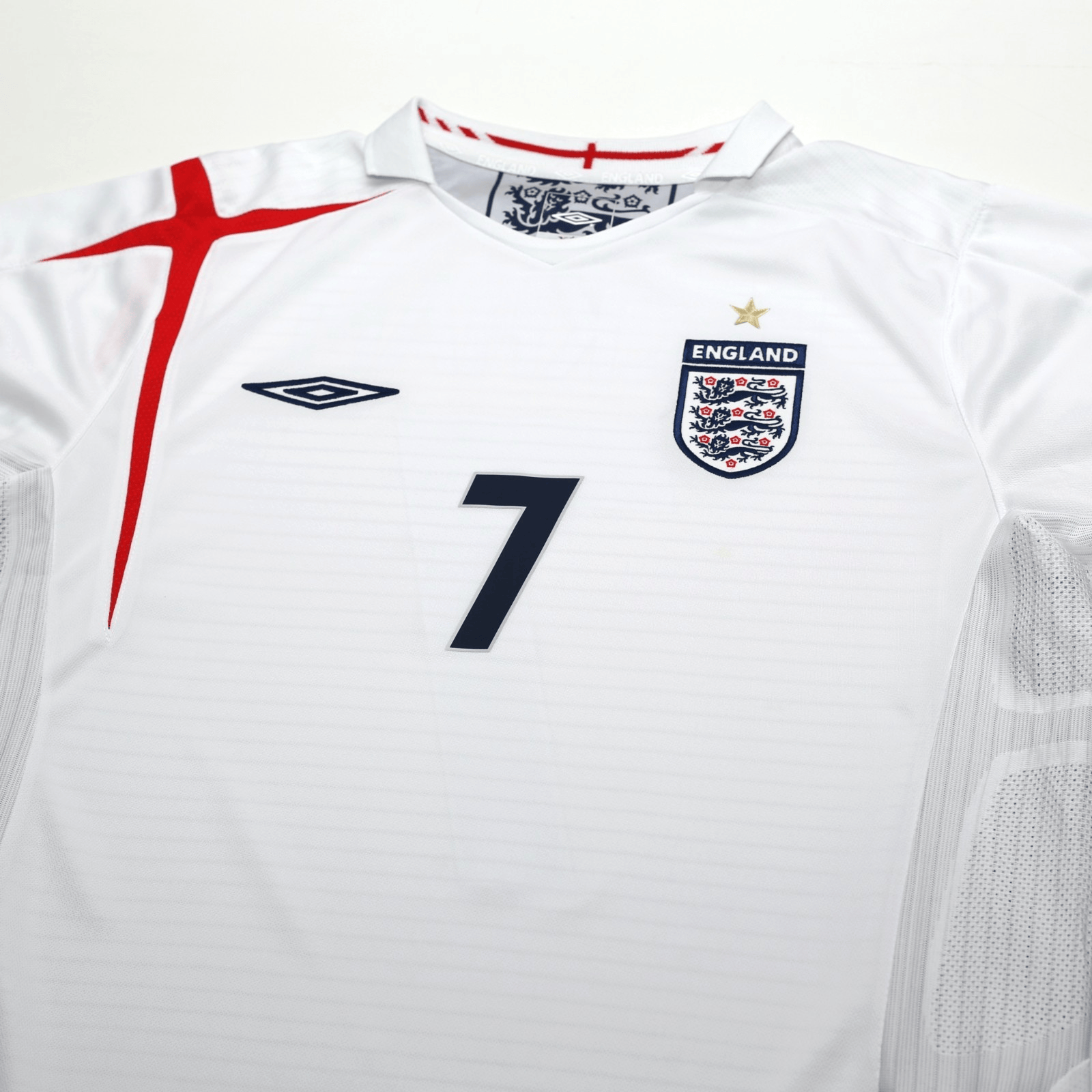 2005/07 Beckham #7 England Vintage Umbro Home Football Shirt (L) WC 2006