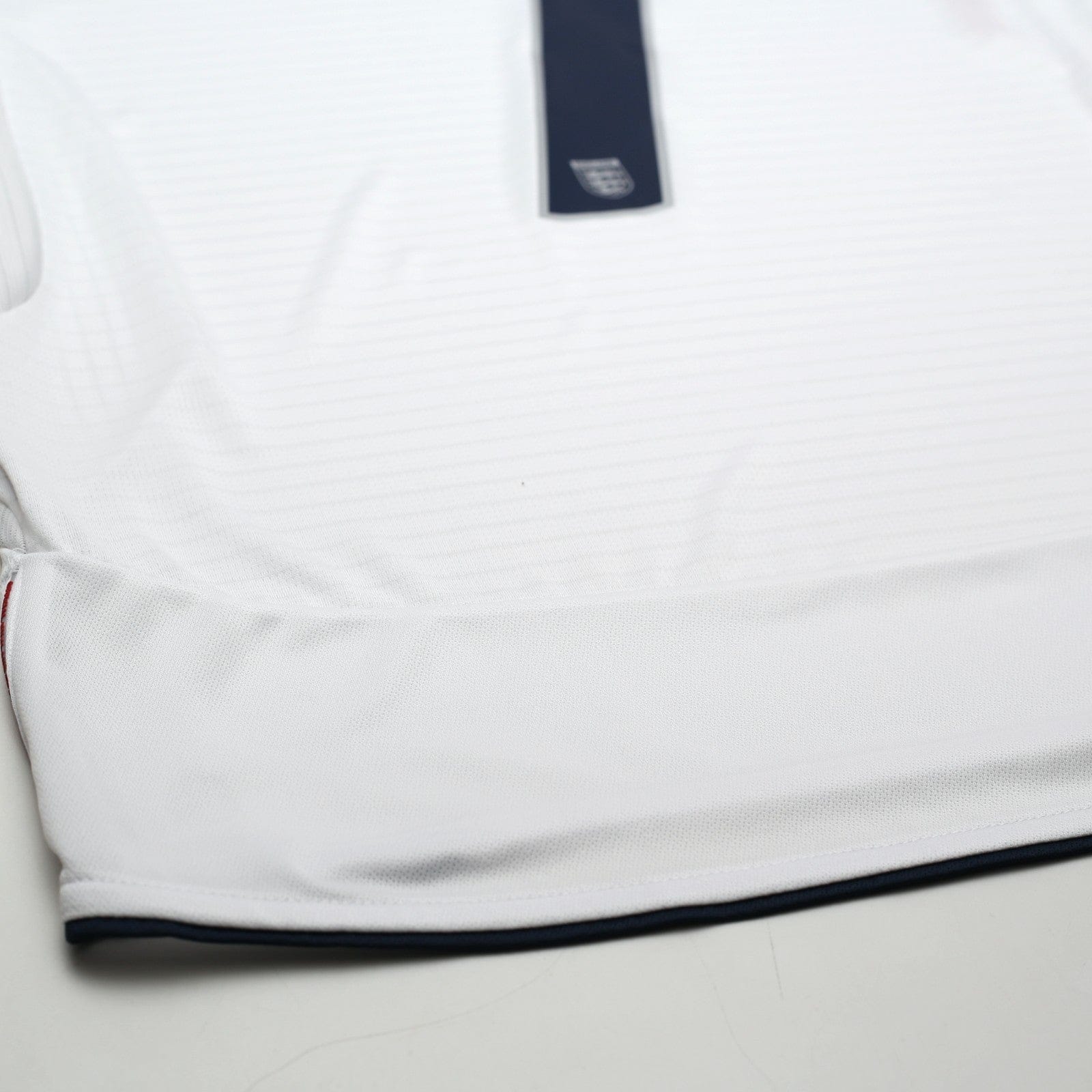 2005/07 Beckham #7 England Vintage Umbro Home Football Shirt (L) WC 2006