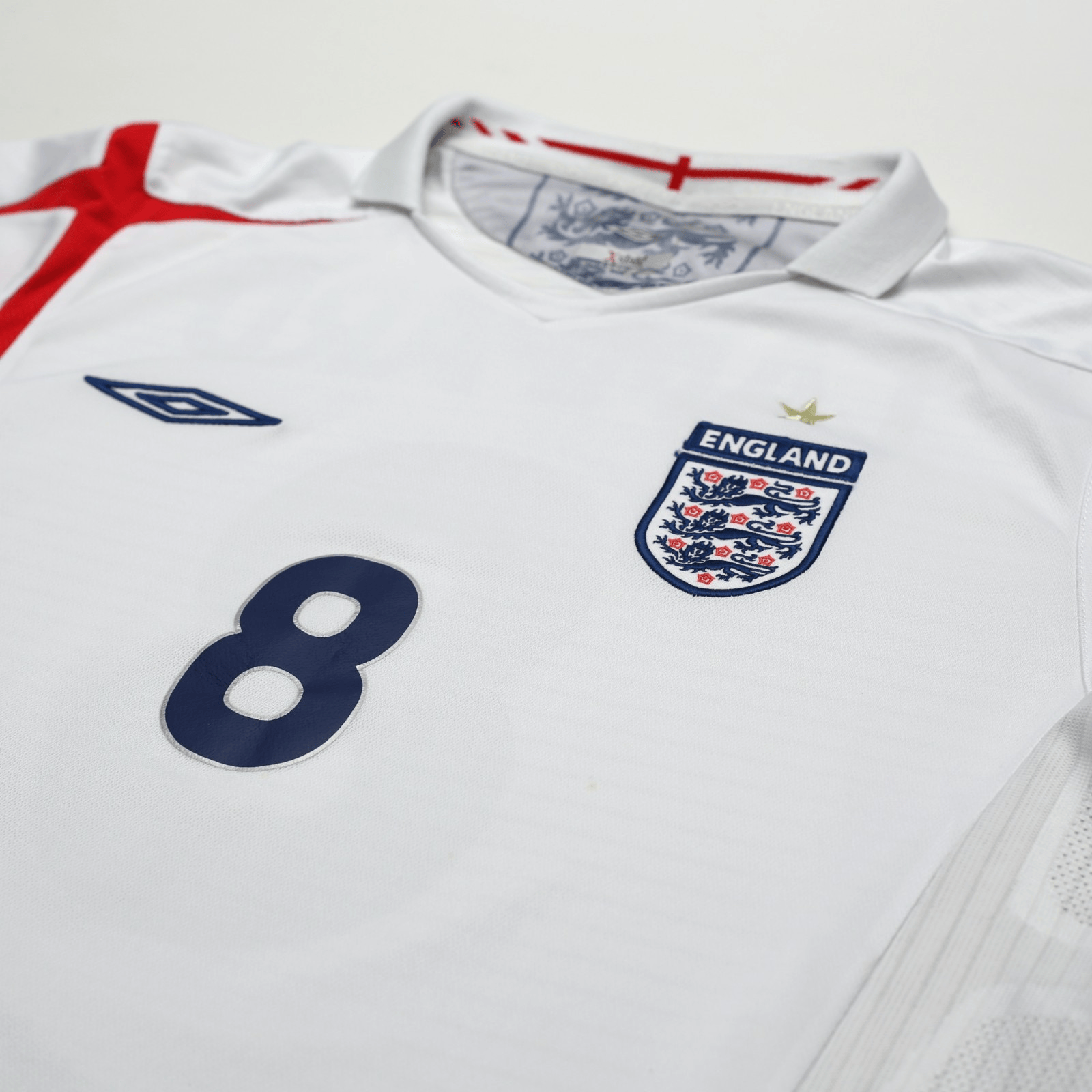 2005/07 Lampard #8 England Vintage Umbro Home Football Shirt (L) World Cup 2006