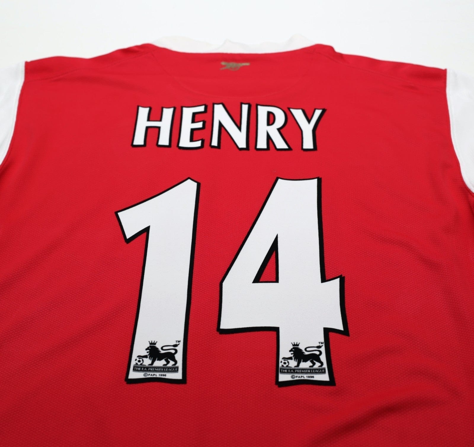 2006/07 HENRY #14 Arsenal Vintage Nike Home Football Shirt (M)