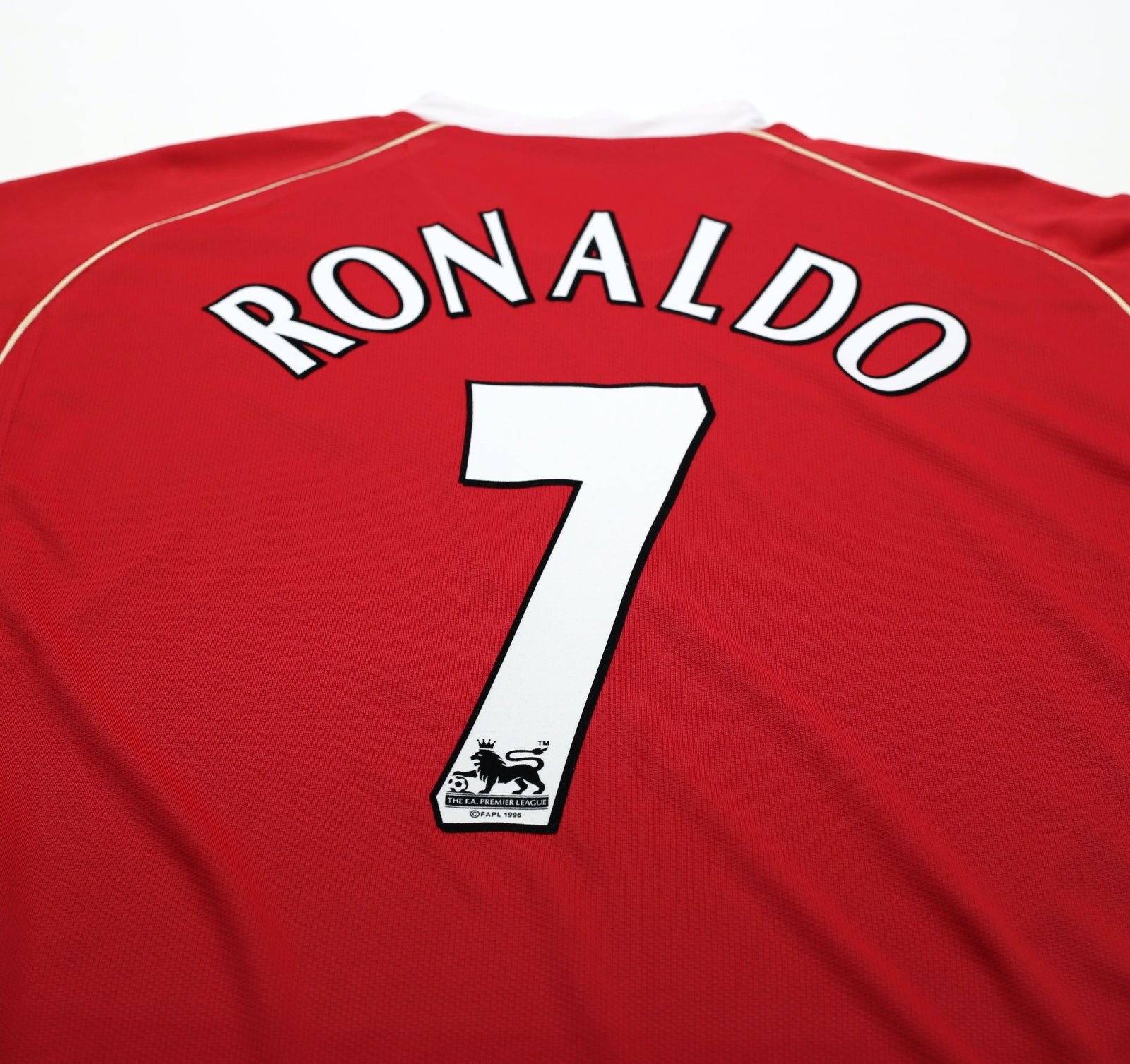 2006/07 RONALDO #7 Manchester United Vintage Nike Home Football Shirt (L)