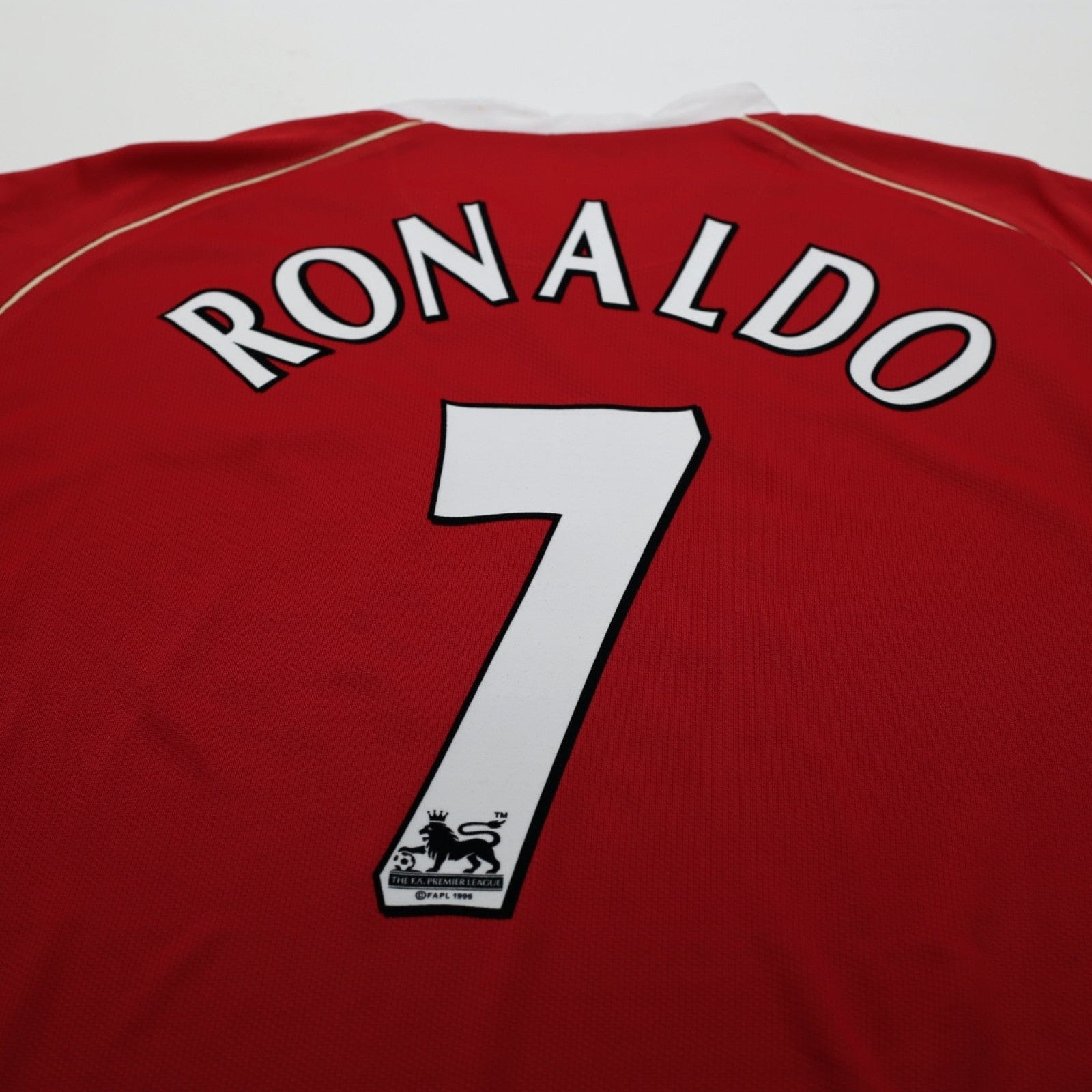 2006/07 Ronaldo #7 Manchester United Vintage Nike Home Football Shirt (L)