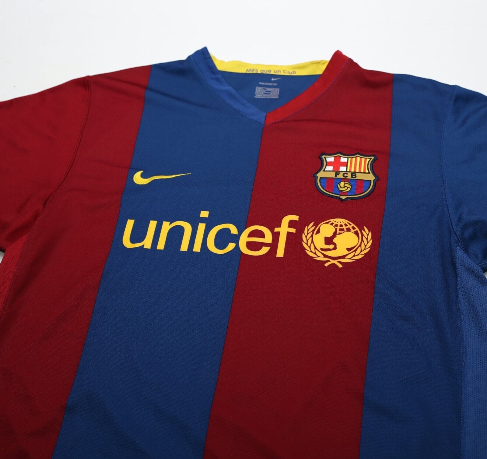 2006/07 XAVI #6 Barcelona Vintage Nike Home Football Shirt (L)