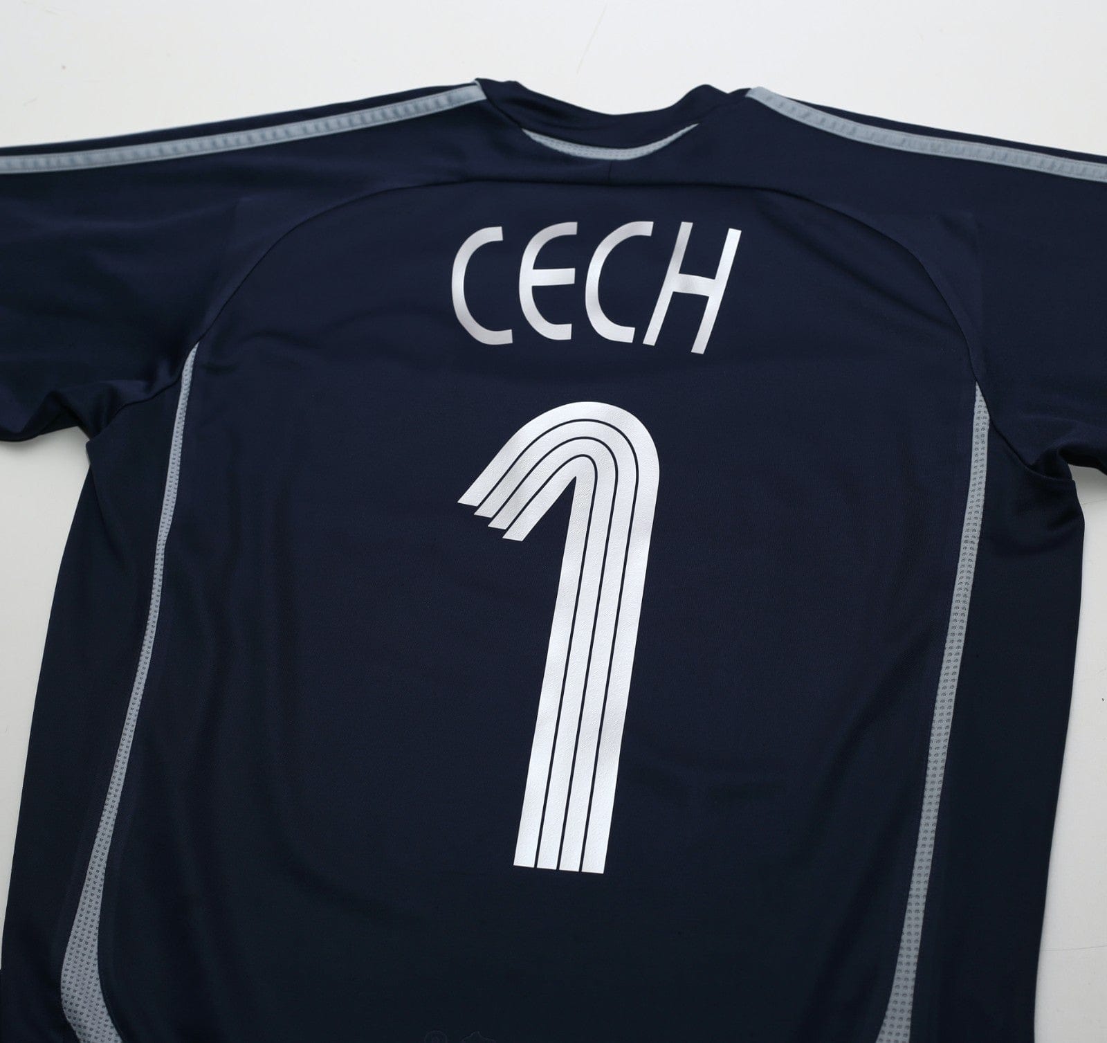 2006/08 CECH #1 Chelsea Vintage adidas UCL Goalkeeper Football Shirt (S)