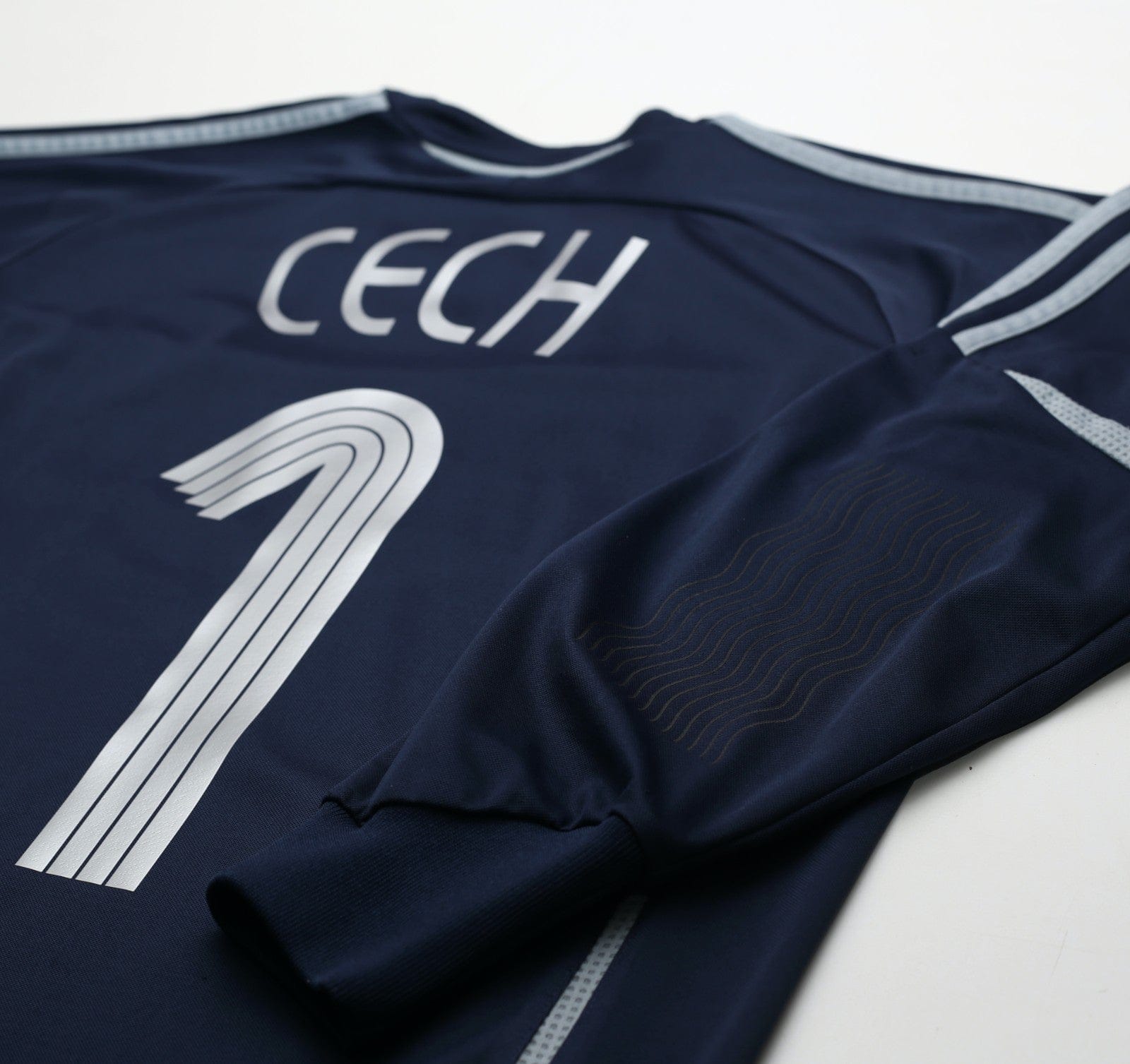 2006/08 CECH #1 Chelsea Vintage adidas UCL Goalkeeper Football Shirt (S)