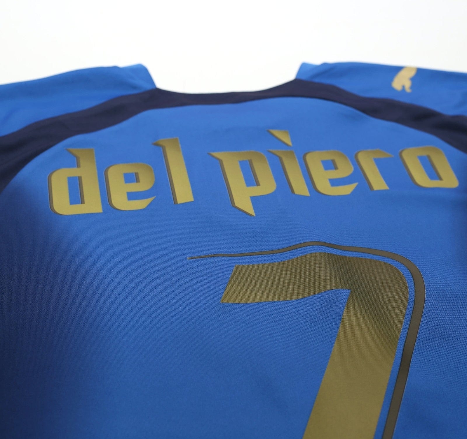 2006 DEL PIERO #7 Italy Vintage PUMA Home Football Shirt (M) WC 2006