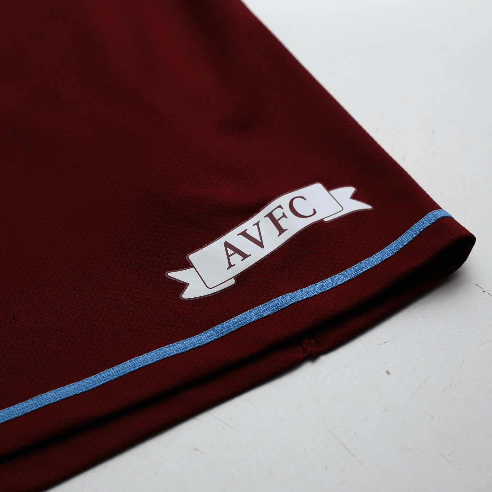 2007/08 Carew #10 Aston Villa Vintage Nike Home Football Shirt (XL)