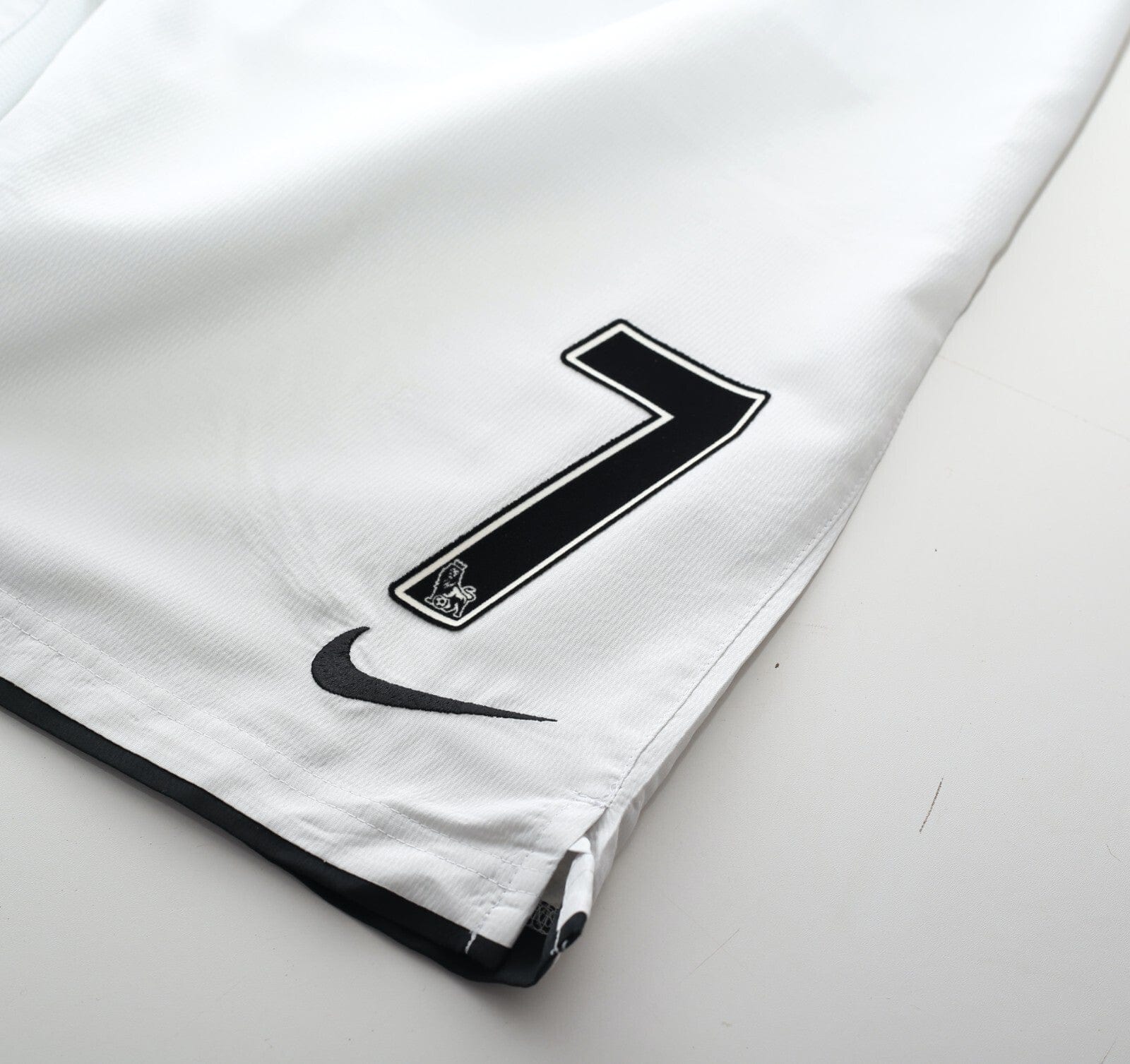 2007/09 RONALDO #7 Manchester United Vintage Nike Home Football Shorts (L) 34/36