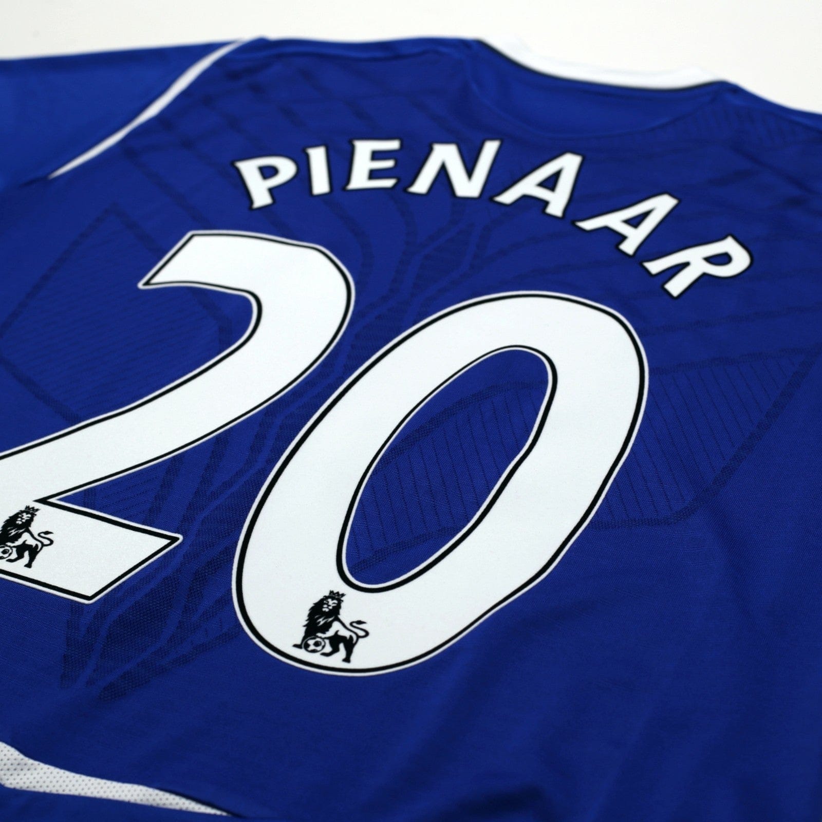 2008/09 Pienaar #20 Everton Vintage Umbro Home Football Shirt (L)