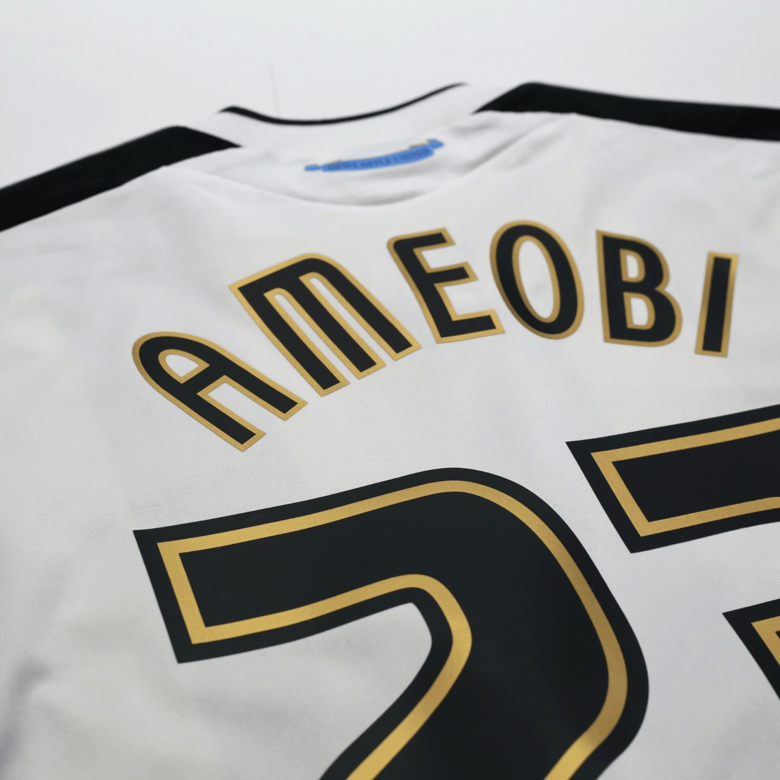 2009/10 Ameobi #23 Newcastle United Vintage adidas Home Football Shirt (L)
