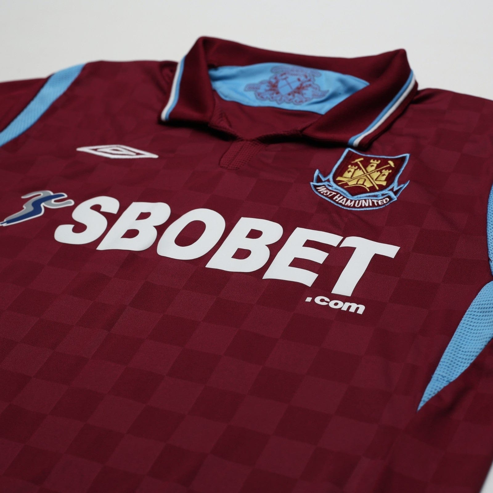 2009/10 Diamanti #32 West Ham Vintage Umbro Home Football Shirt (L)