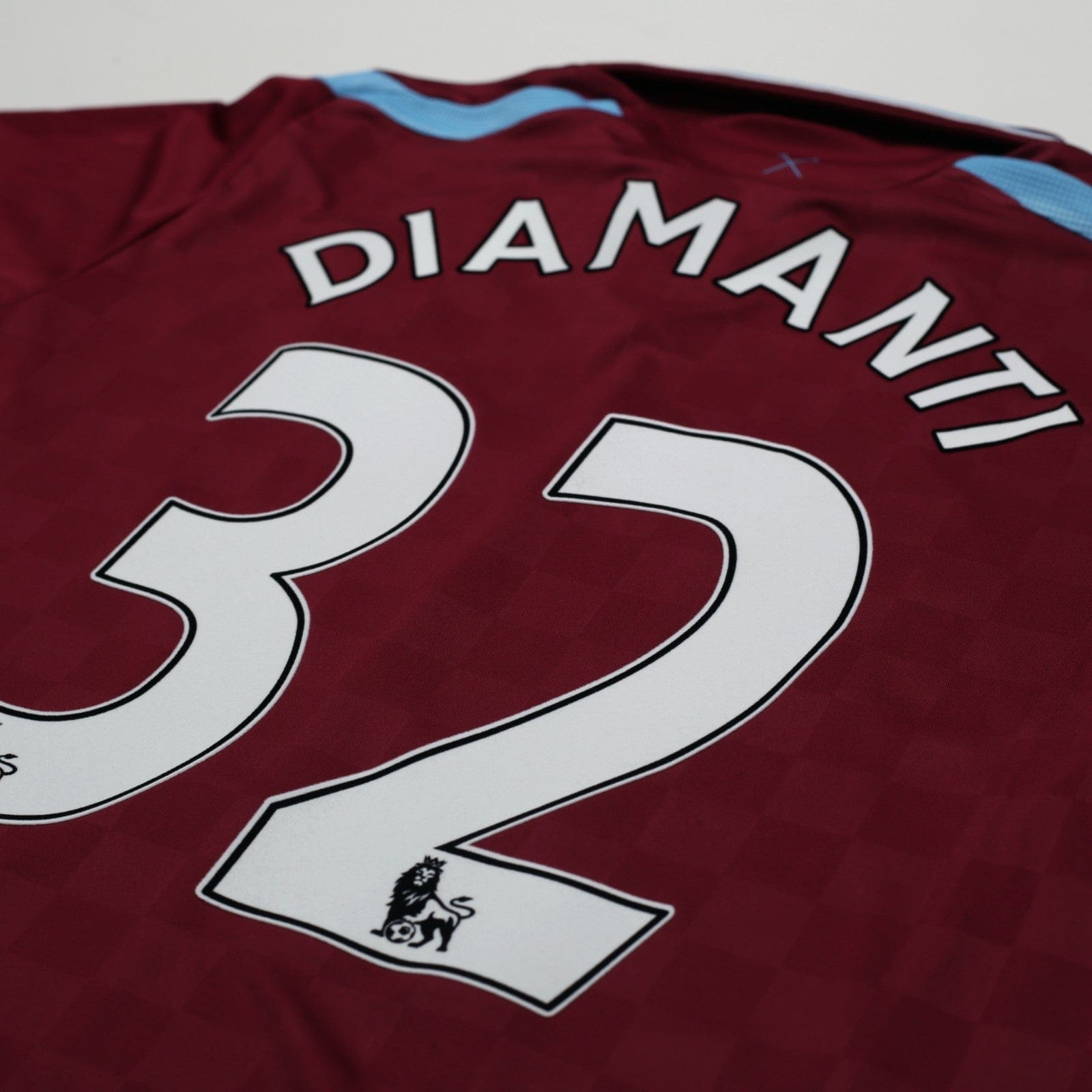 2009/10 Diamanti #32 West Ham Vintage Umbro Home Football Shirt (L)