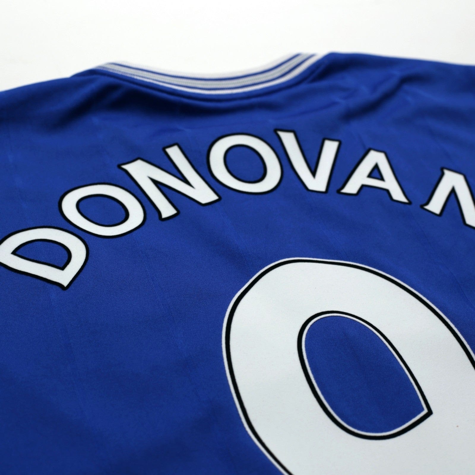 2009/10 Donovan #9 Everton Vintage le coq sportif Home Football Shirt (L)