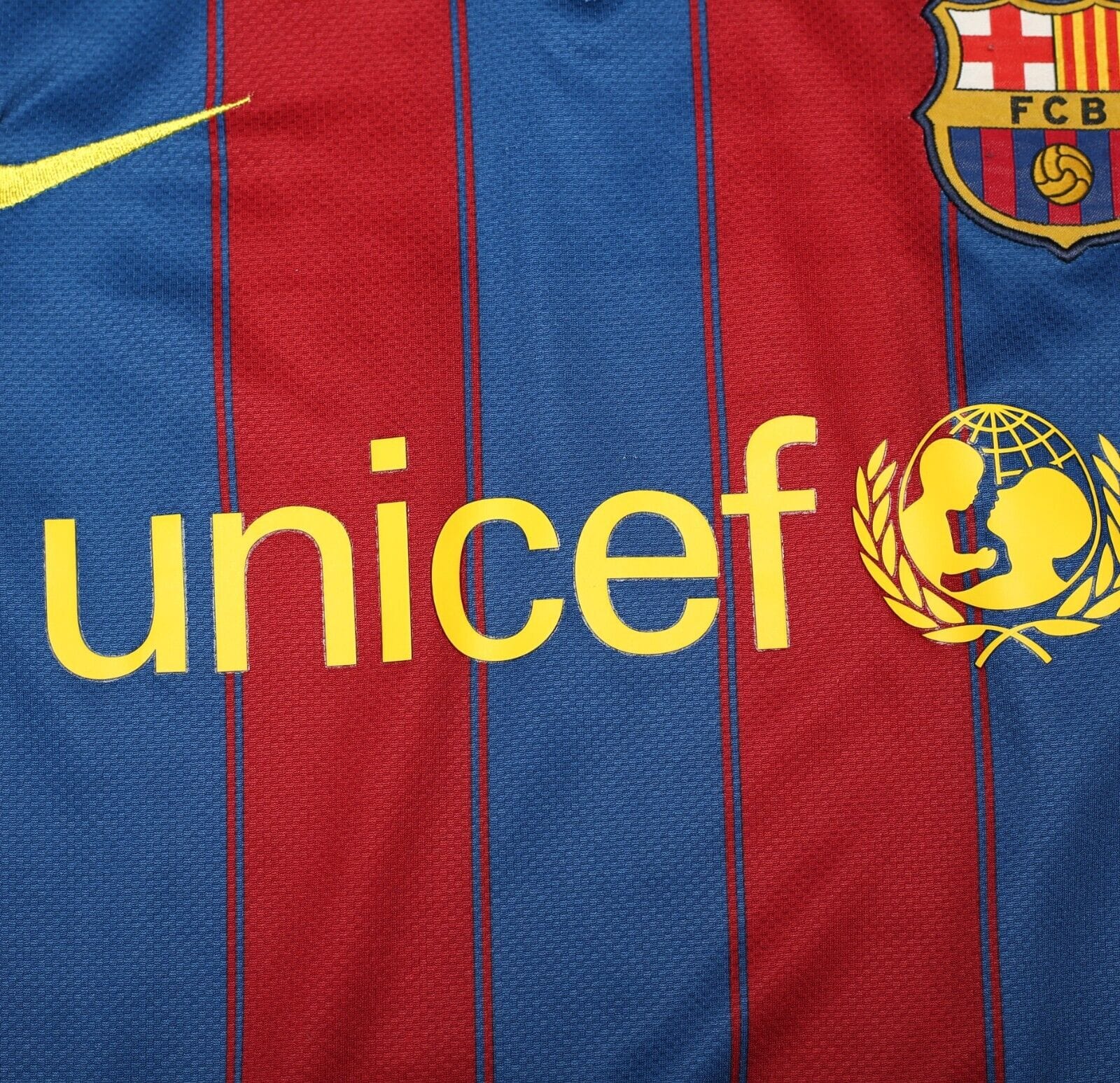 2009/10 MESSI #10 Barcelona Vintage Nike Long Sleeve Home Football Shirt (S)