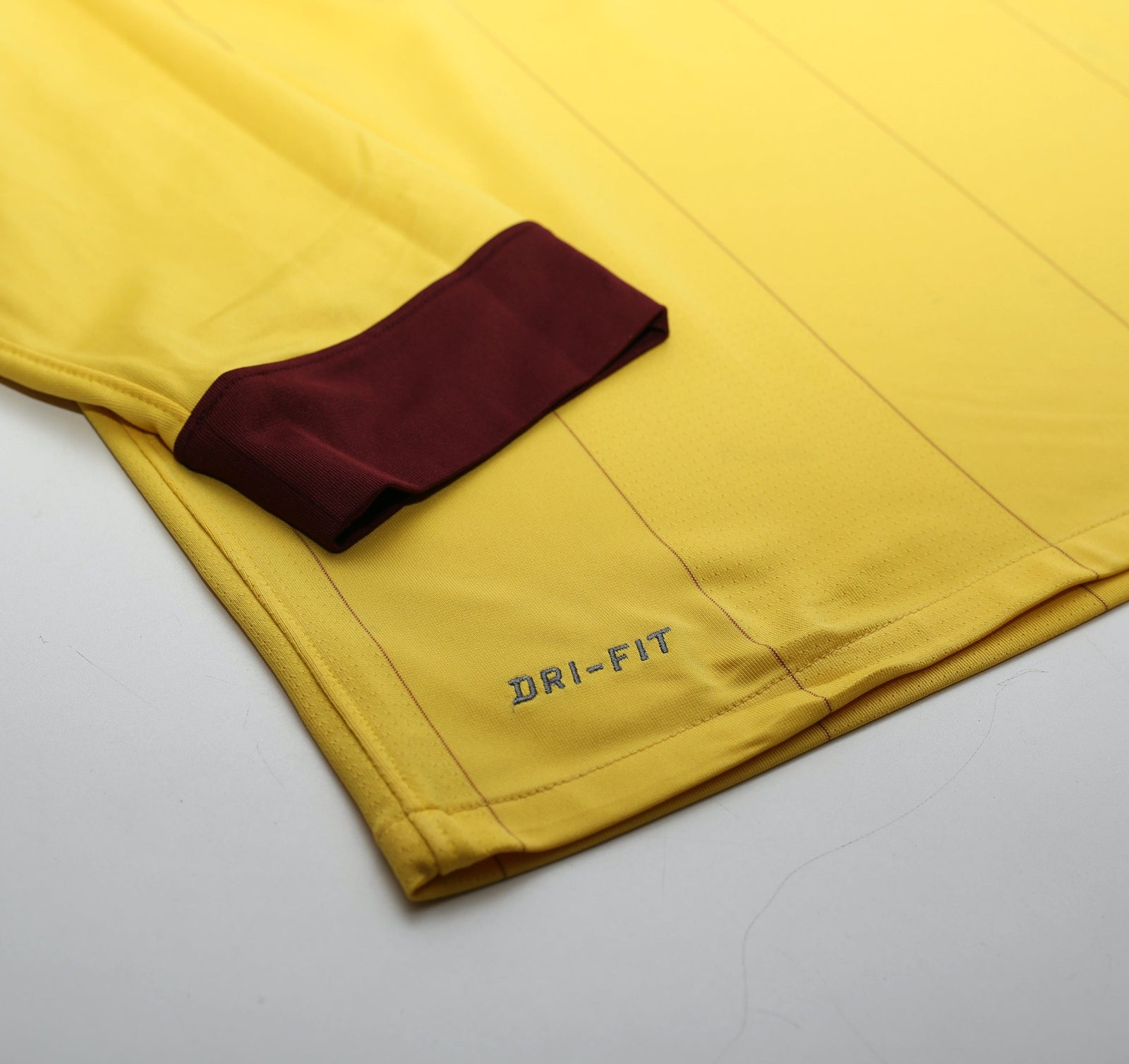 2010/11 ARTETA #8 Arsenal Vintage Nike L/S Away Football Shirt (L)