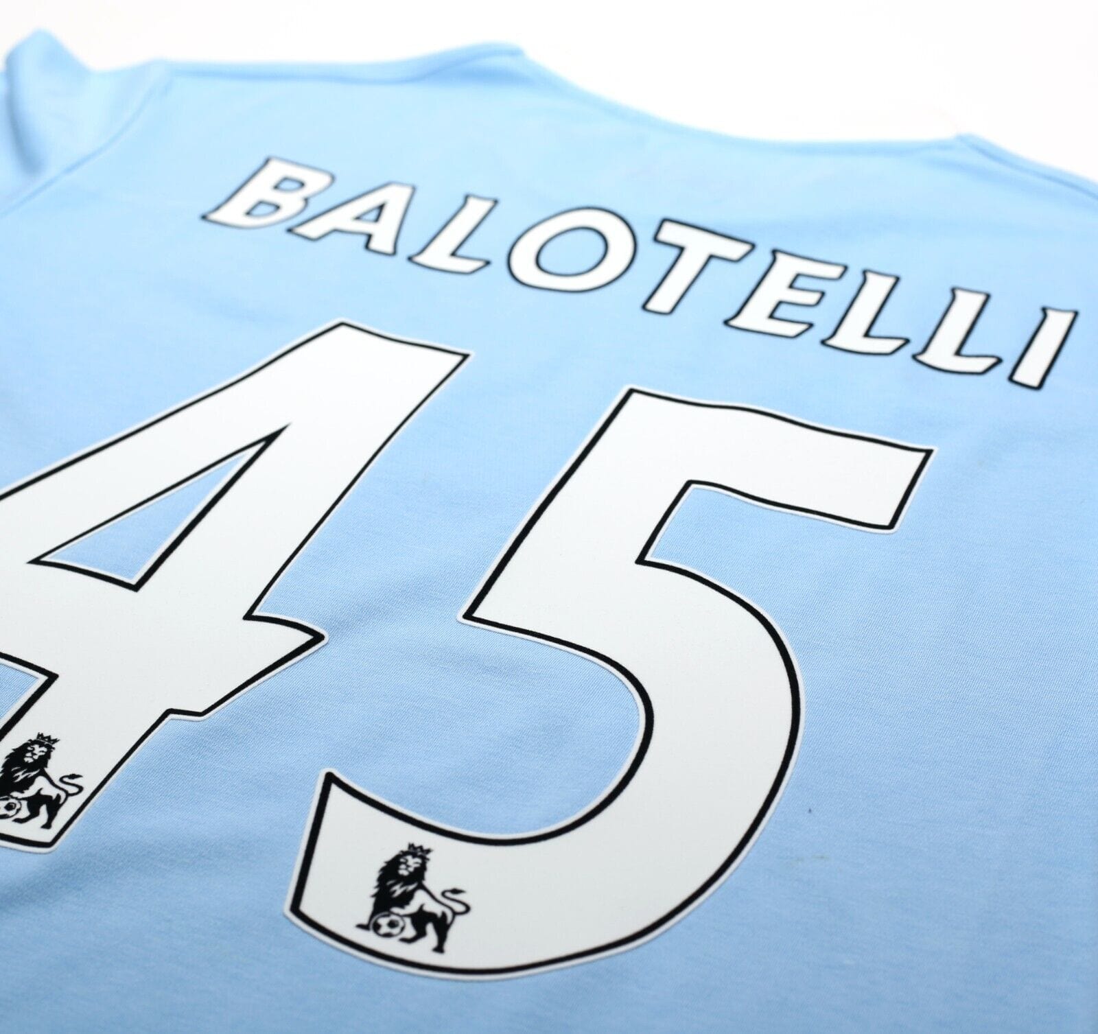 2010/11 BALOTELLI #45 Manchester City Vintage Umbro Football Shirt (L)