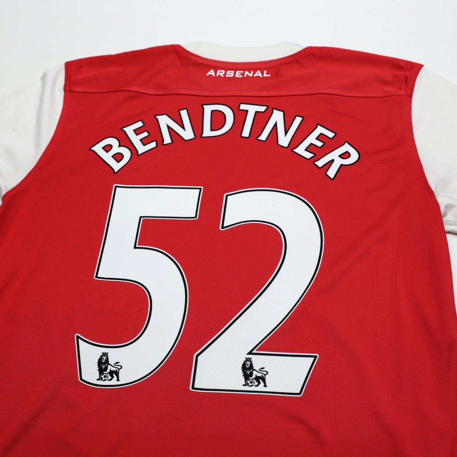 2010/11 Bendtner #52 Arsenal Vintage Nike Home Football Shirt (M)