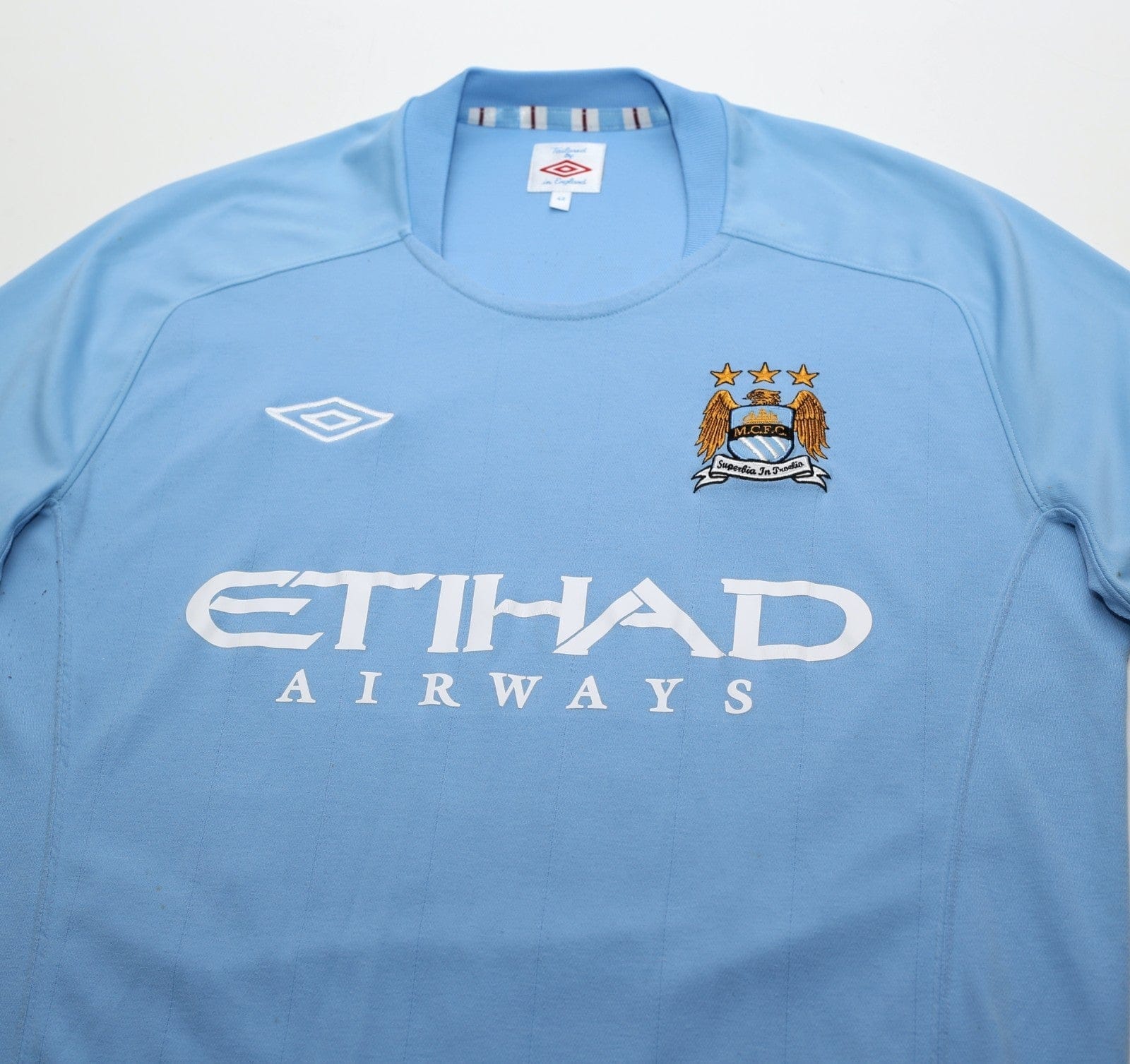 2010/11 TEVEZ #32 Manchester City Vintage Umbro Home Football Shirt (M/L) 42