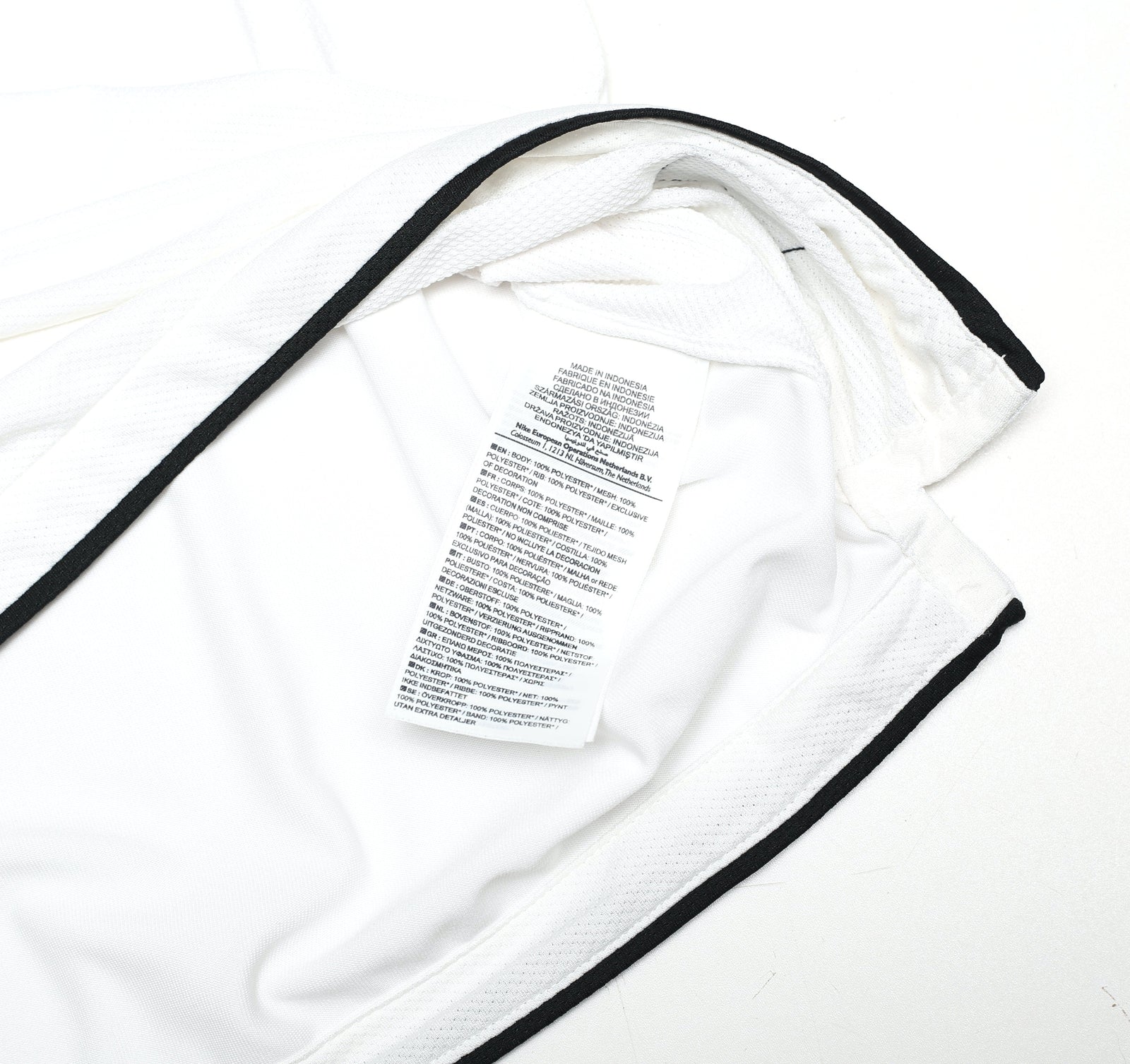 2010/12 BERBATOV #9 Manchester United Vintage Nike Away Football Shirt (L)