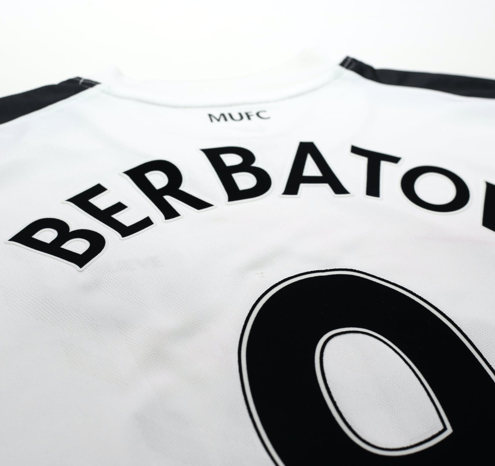 2010/12 BERBATOV #9 Manchester United Vintage Nike Away Football Shirt (L)