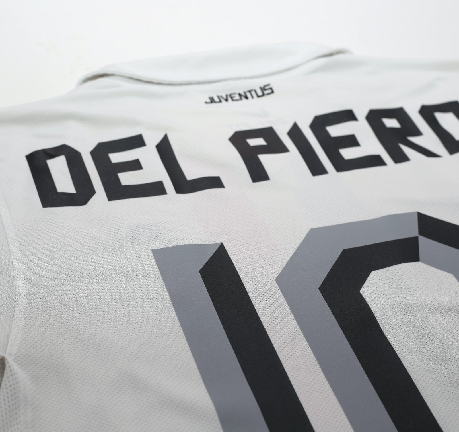 2010/12 DEL PIERO #10 Juventus Vintage Nike Away Football Shirt (M)