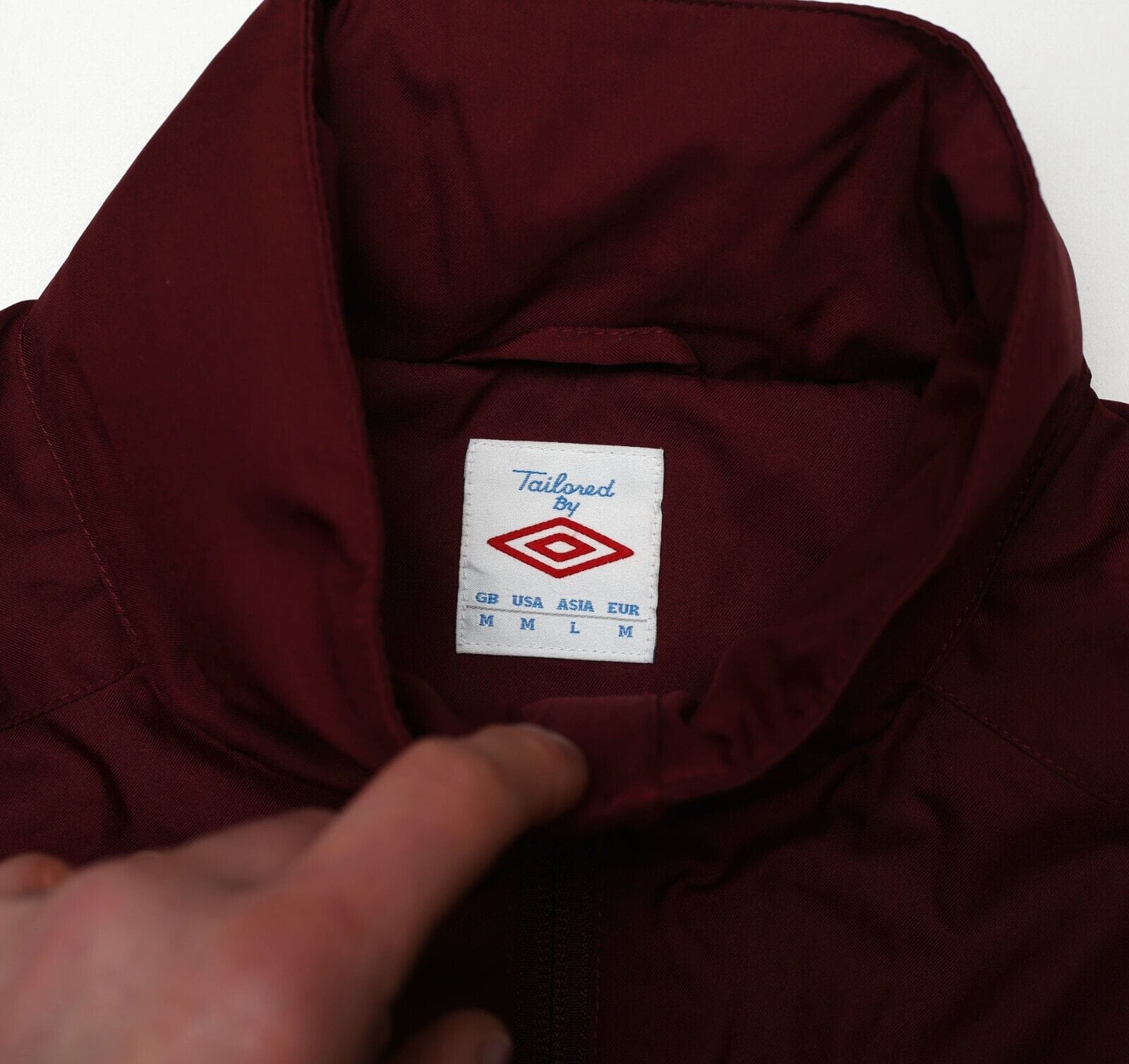 2010/12 MANCHESTER CITY Vintage Umbro Football Hooded Jacket (M)