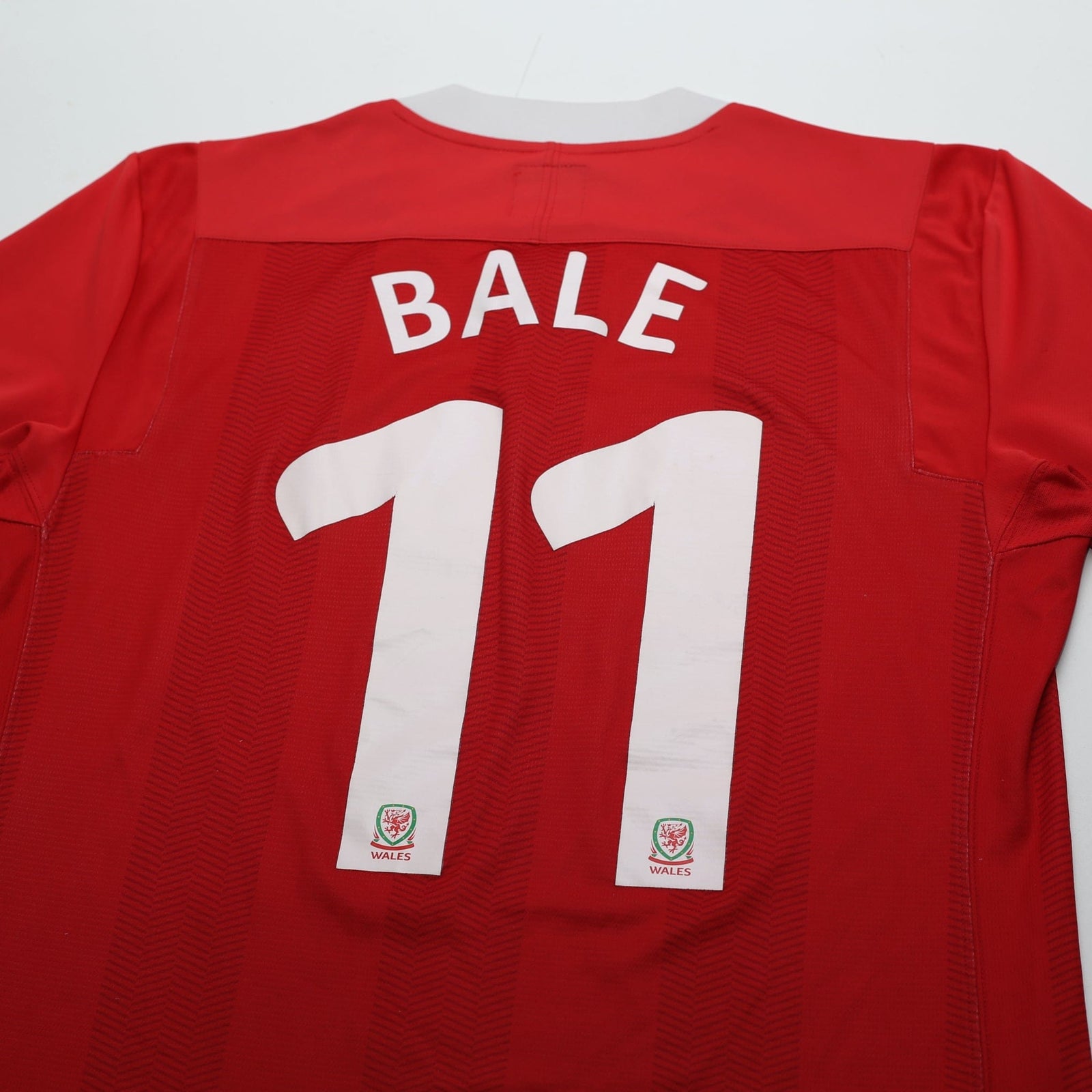 2011/12 Bale #11 Wales Vintage Umbro Home Football Shirt (S)