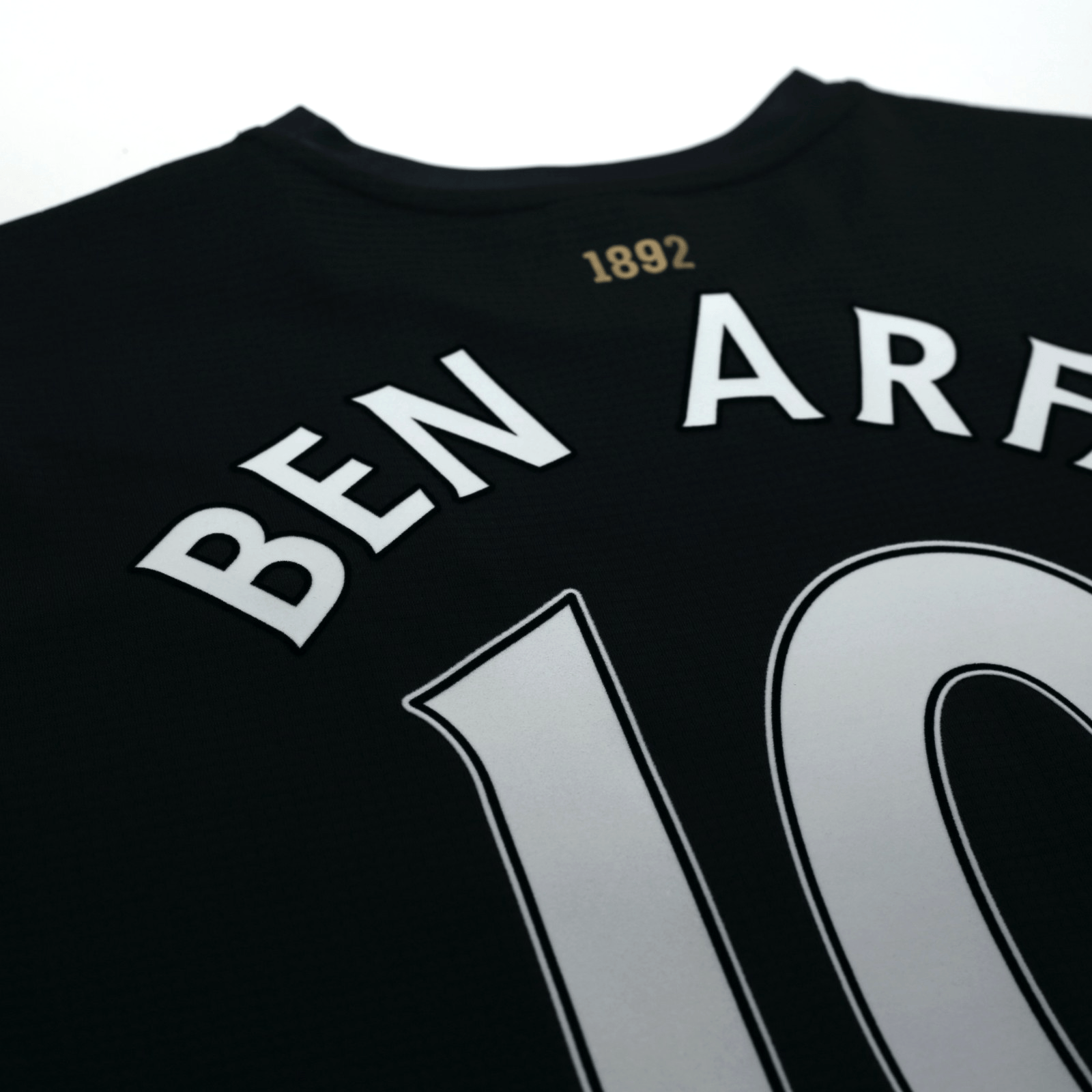 2011/12 Ben Arfa #10 Newcastle United Vintage PUMA Home Football Shirt (M)