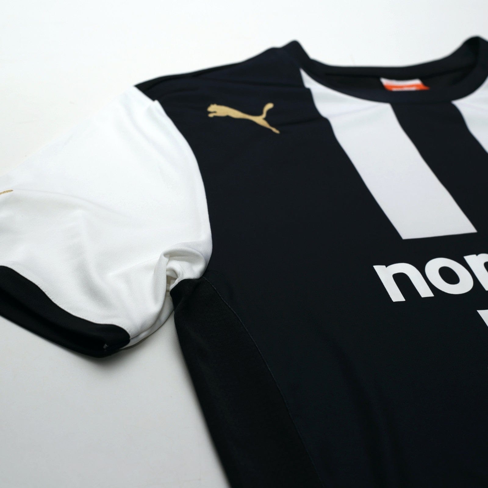 2011/12 Ben Arfa #10 Newcastle United Vintage PUMA Home Football Shirt (M)