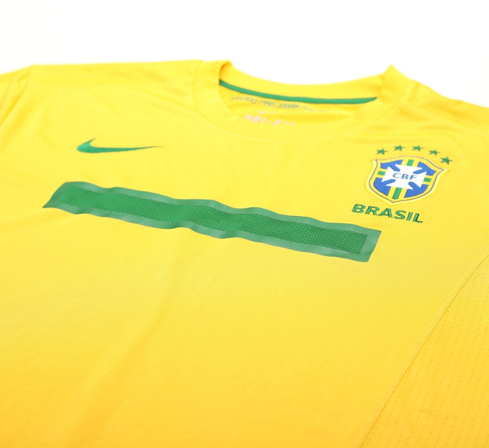 2011/12 BRAZIL Vintage Nike Home Football Shirt Jersey (XL)